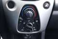 Toyota Aygo 1.0 VVT-i x-play NL-Auto!! Camera I Tel.Bluetooth Red - thumbnail 15
