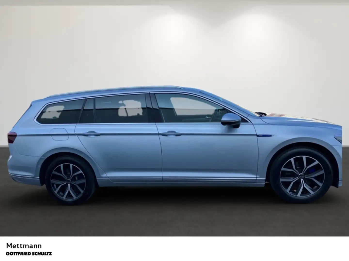 Volkswagen Passat Variant GTE LED NAVI PANO AHK SHZ PDC LM ZV Argent - 2
