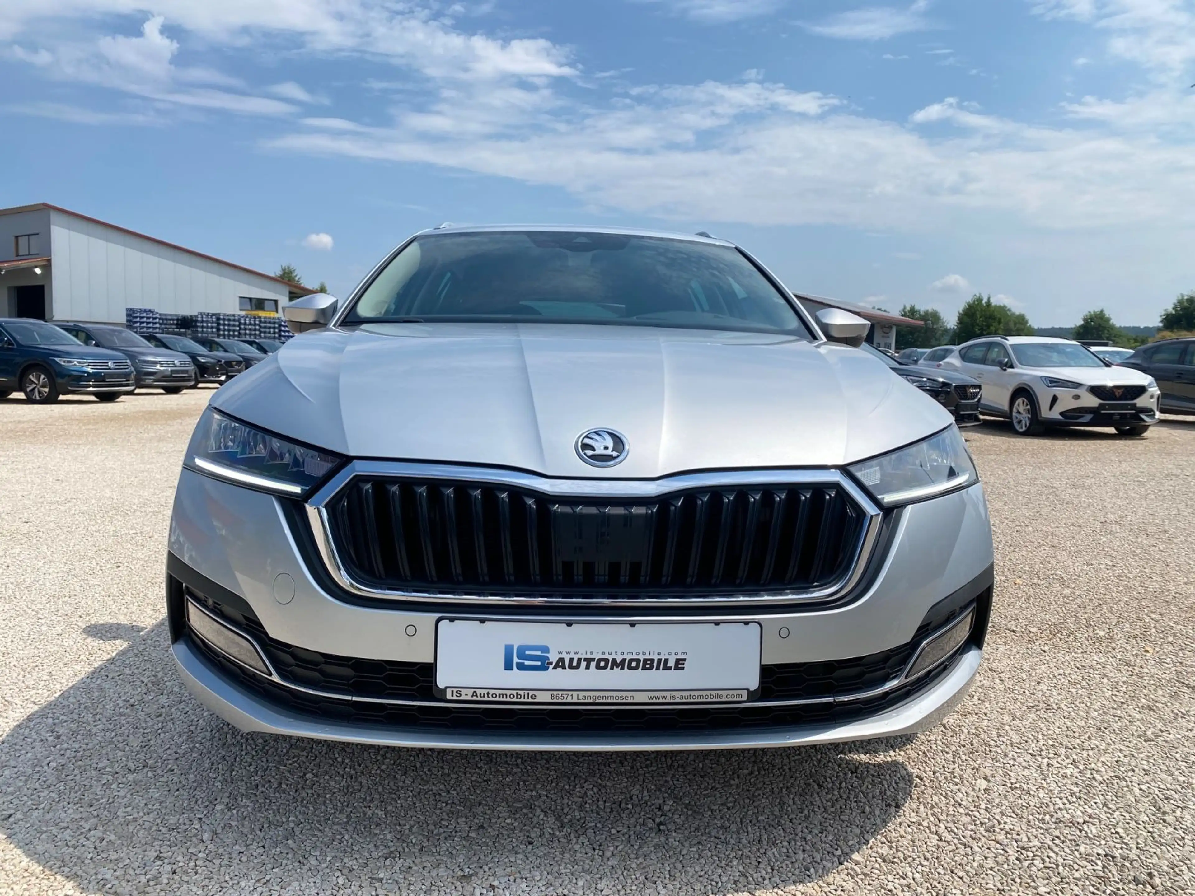 Skoda Octavia Combi Style,NAVI,LED,ACC,SHZ,DAB,PDC — photo 2