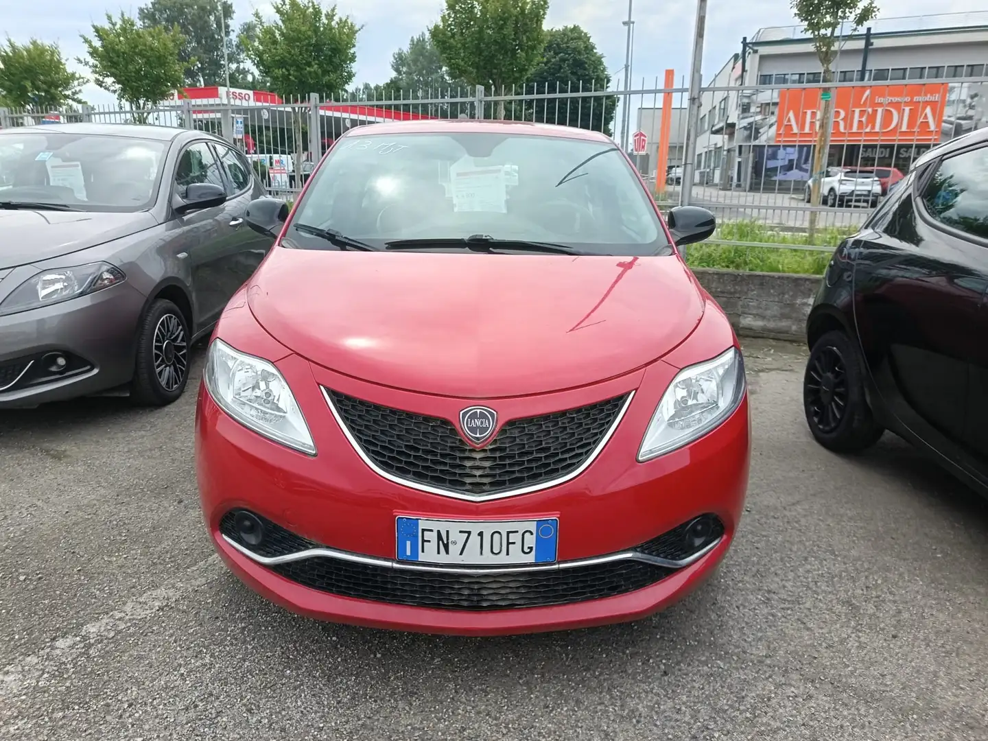 Lancia Ypsilon 1.3 mjt Silver s Vari colori e motorizzaioni Rosso - 2