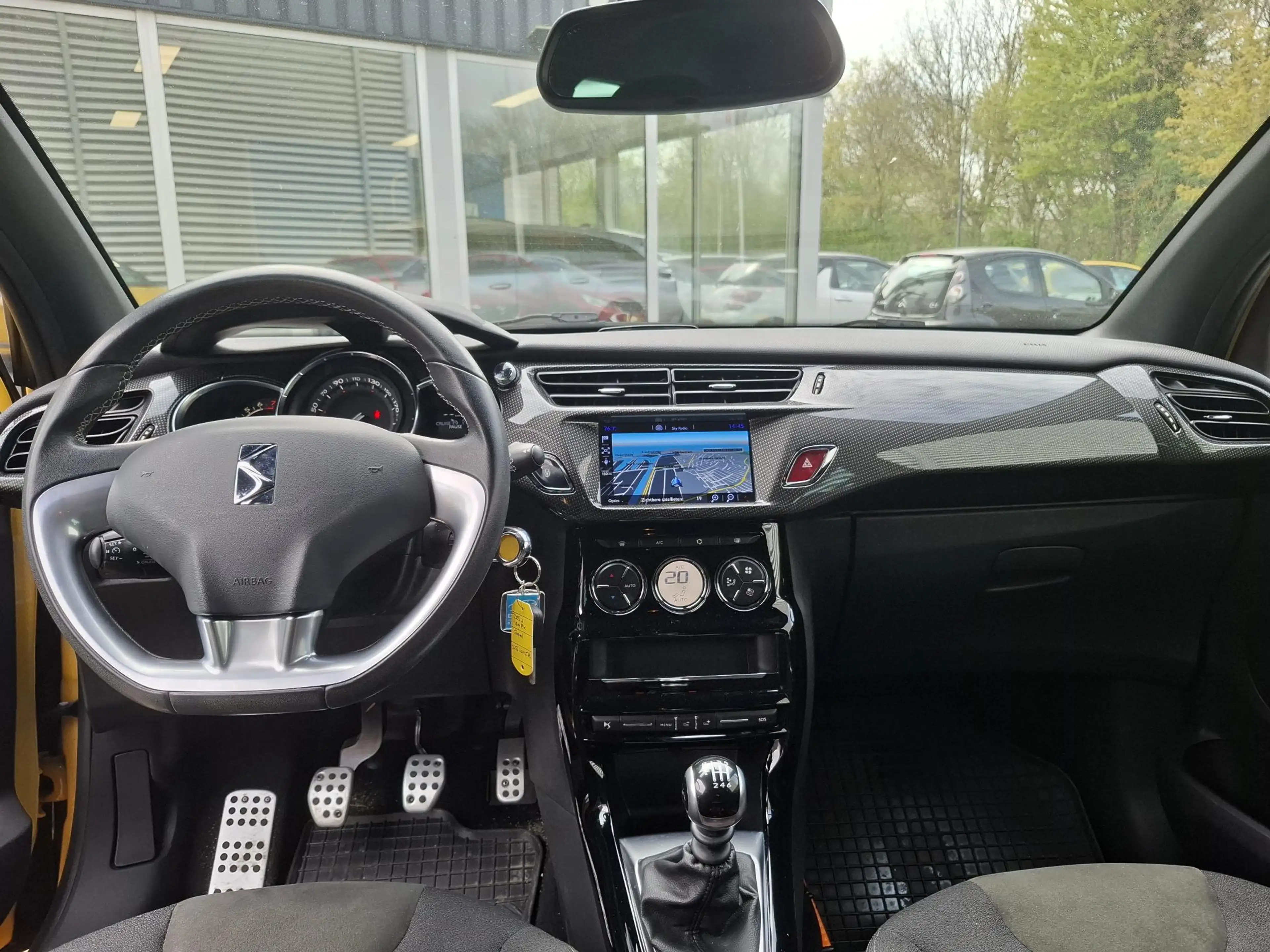 DS Automobiles DS 3 1.2 130 Sport Chic Cam/Clima/Trekhaak — photo 7