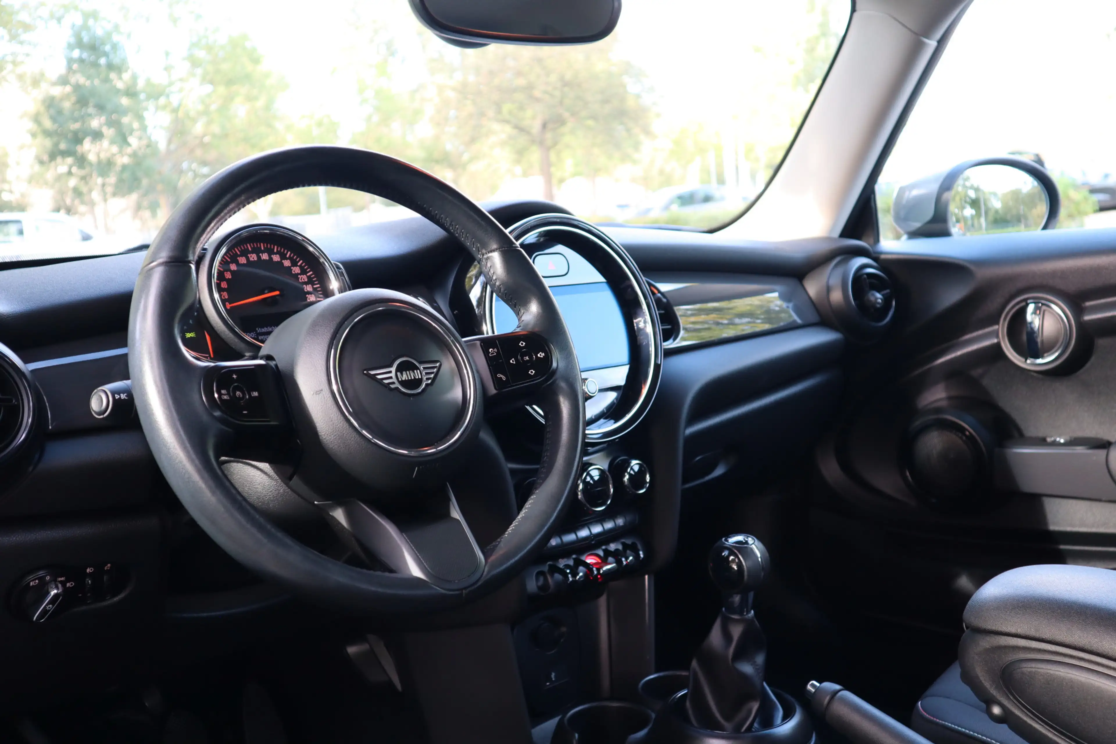 MINI One 1.5 First Essential | Cruise control | DAB | — photo 12
