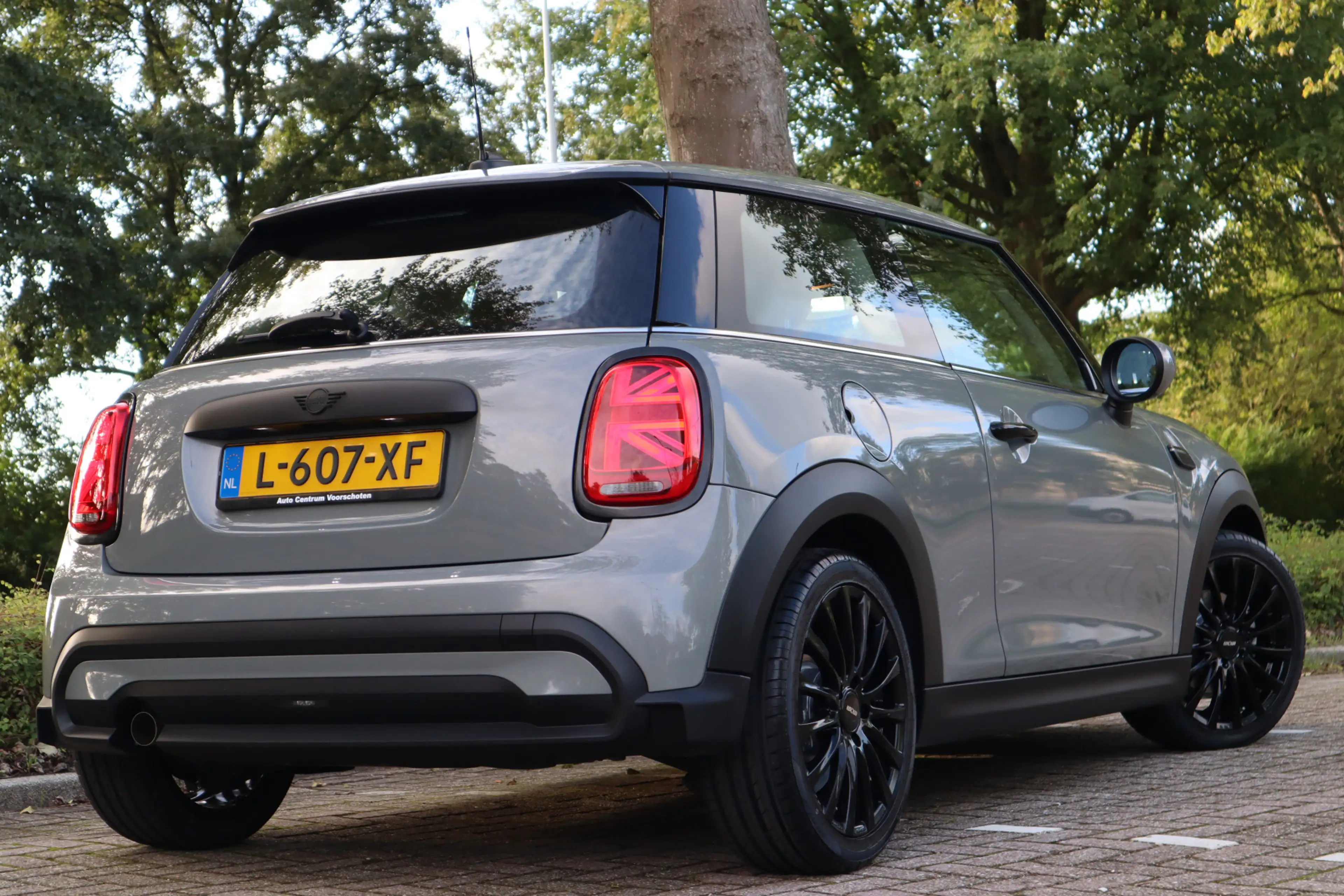 MINI One 1.5 First Essential | Cruise control | DAB | — photo 22