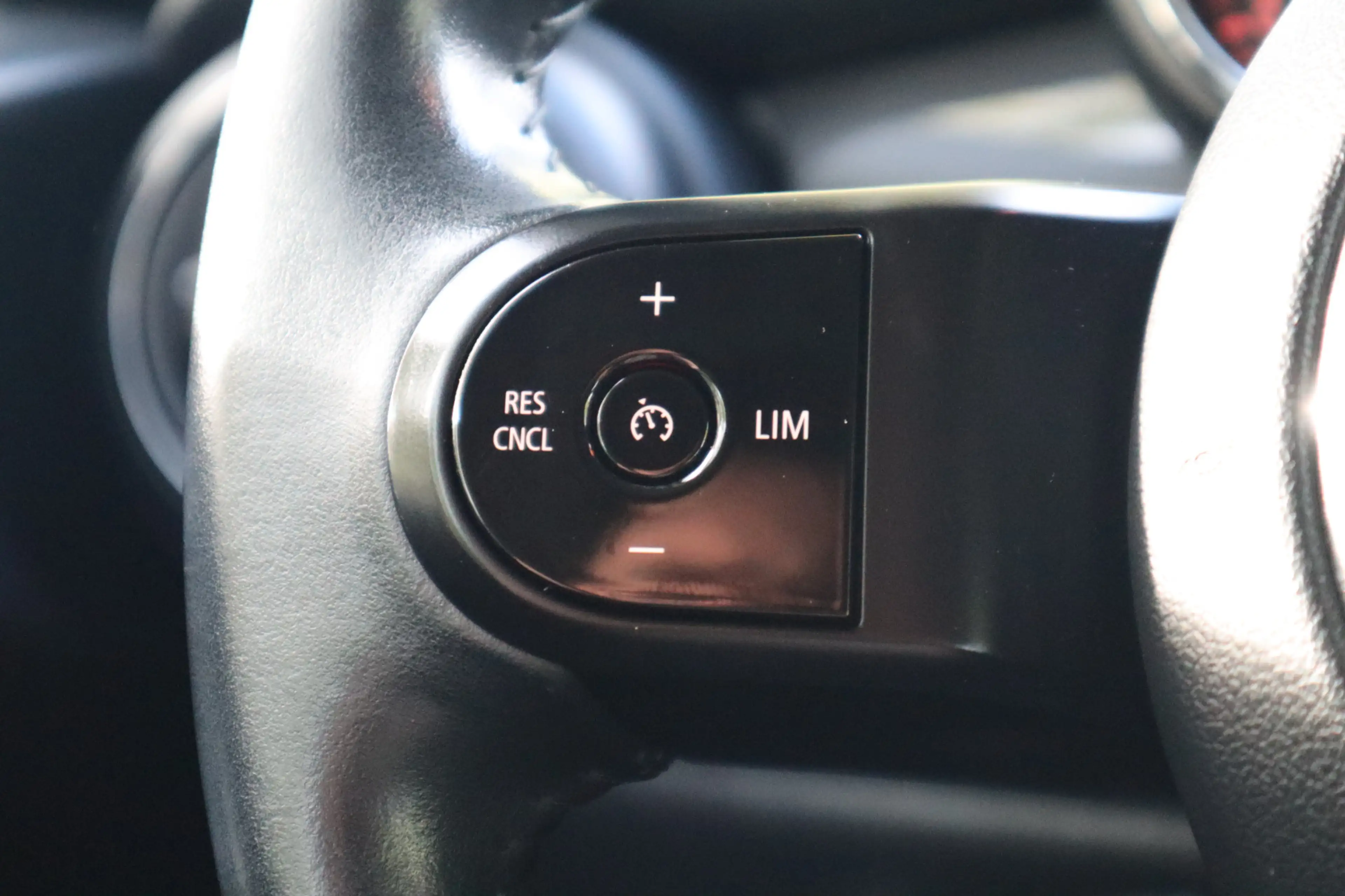 MINI One 1.5 First Essential | Cruise control | DAB | — photo 14