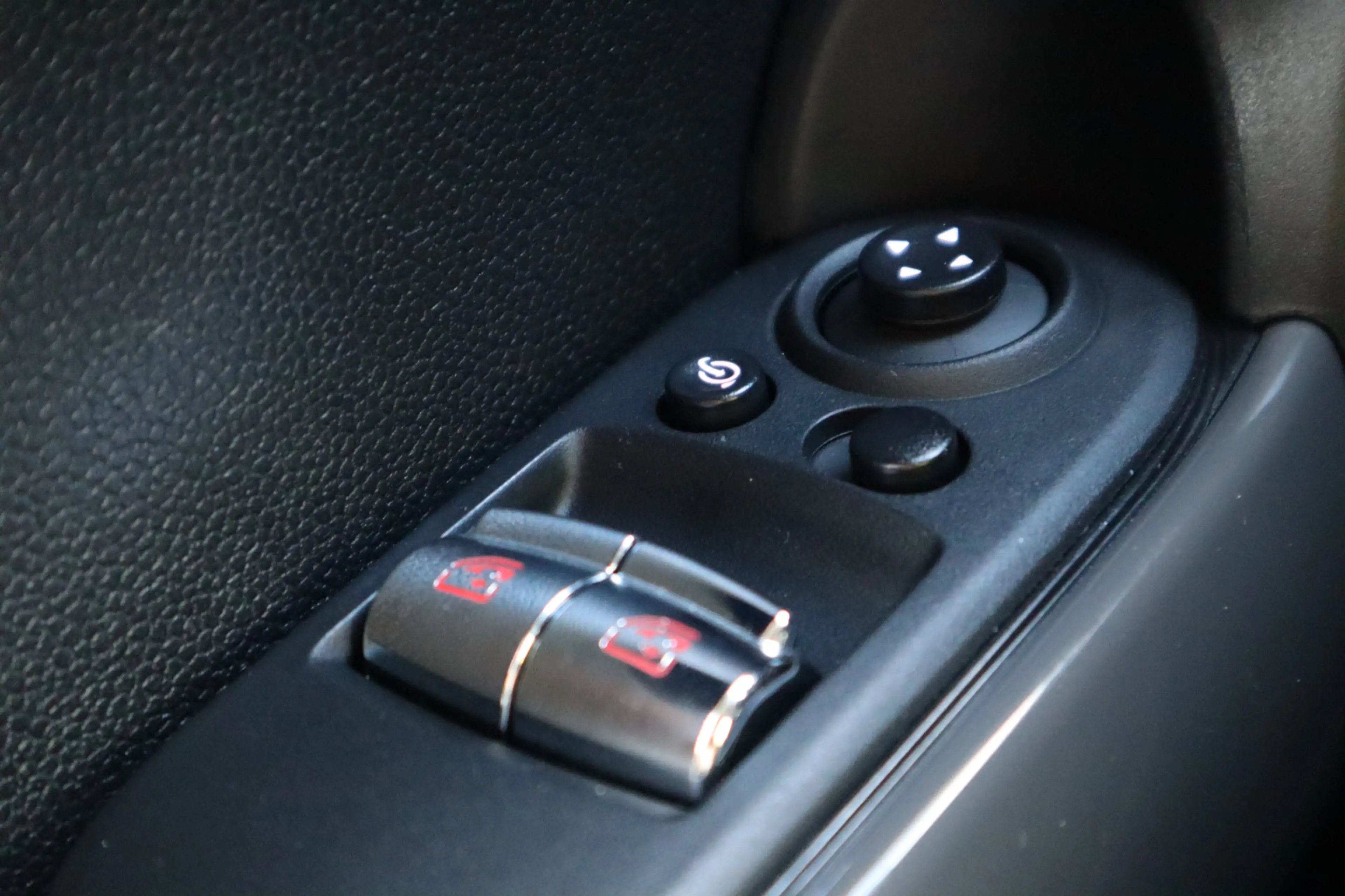 MINI One 1.5 First Essential | Cruise control | DAB | — photo 11