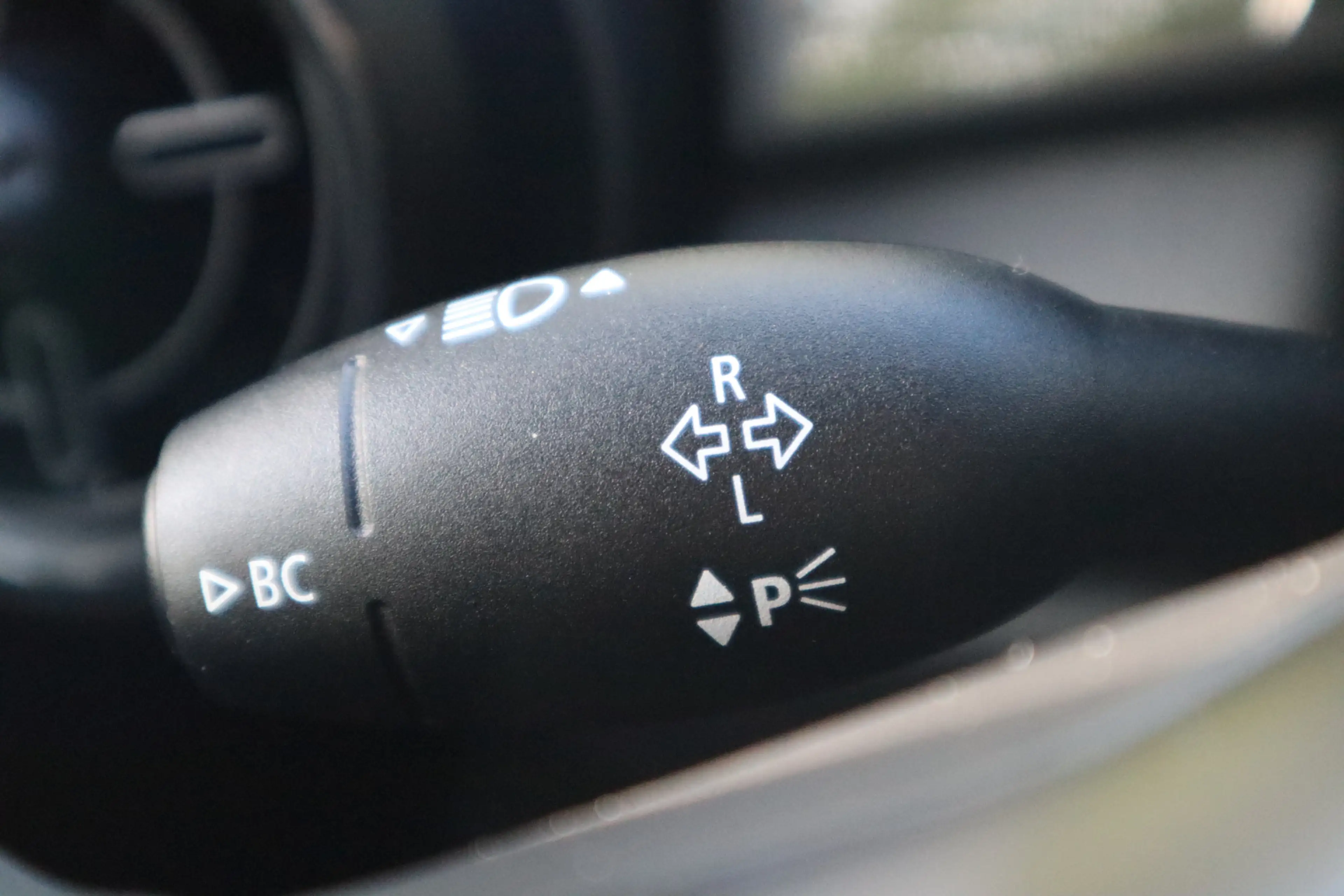 MINI One 1.5 First Essential | Cruise control | DAB | — photo 13