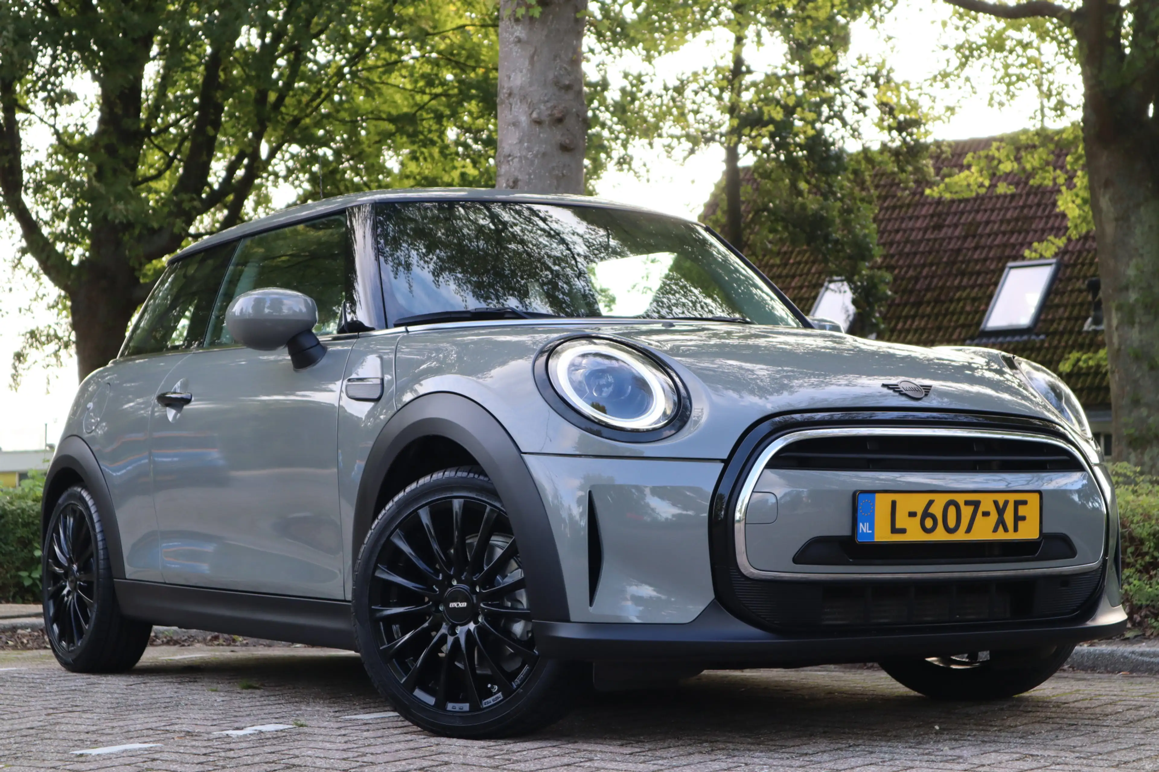 MINI One 1.5 First Essential | Cruise control | DAB | — photo 3