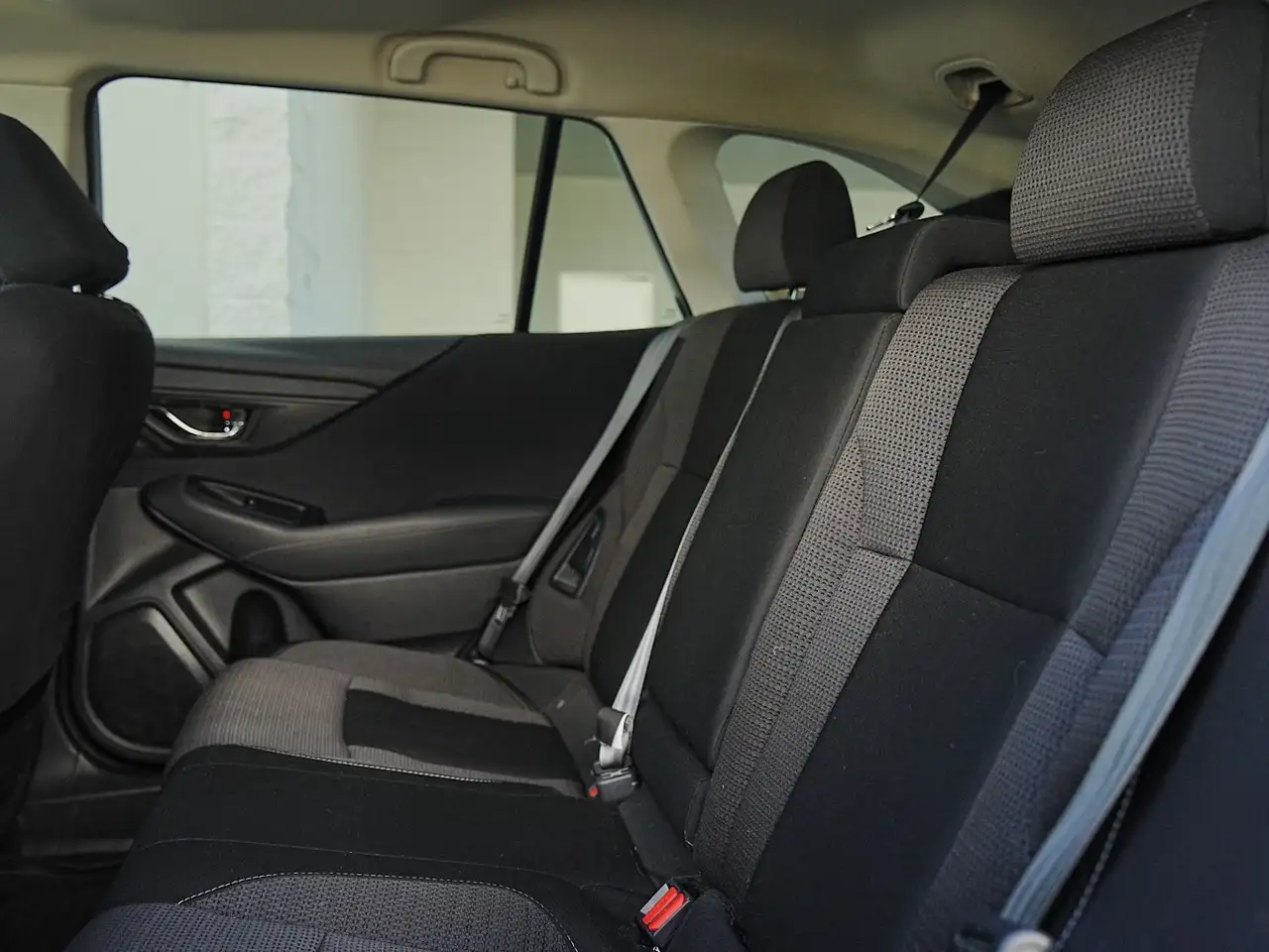 Subaru OUTBACK снимка Subaru OUTBACK