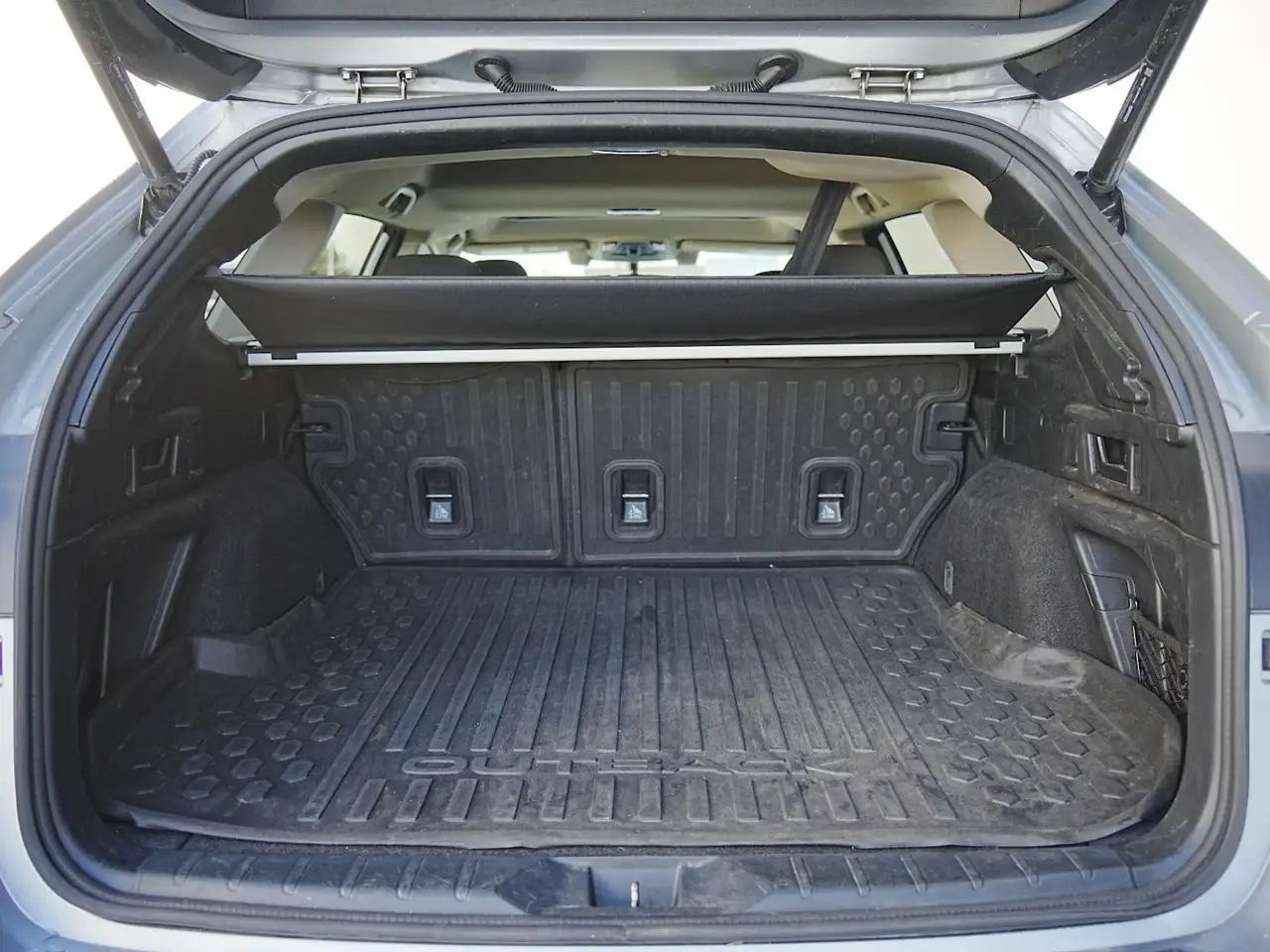 Subaru OUTBACK снимка Subaru OUTBACK