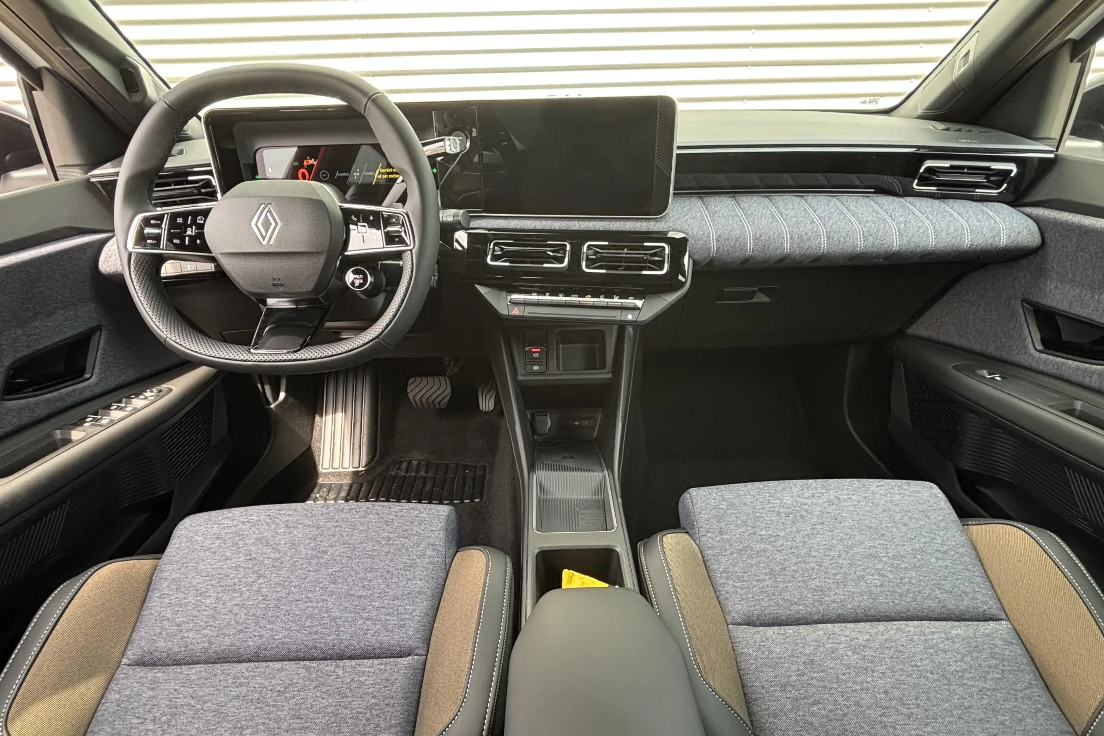 Renault R 5 E-TECH ELECTRIC comfort range techno 52 kWh | Appl — photo 3