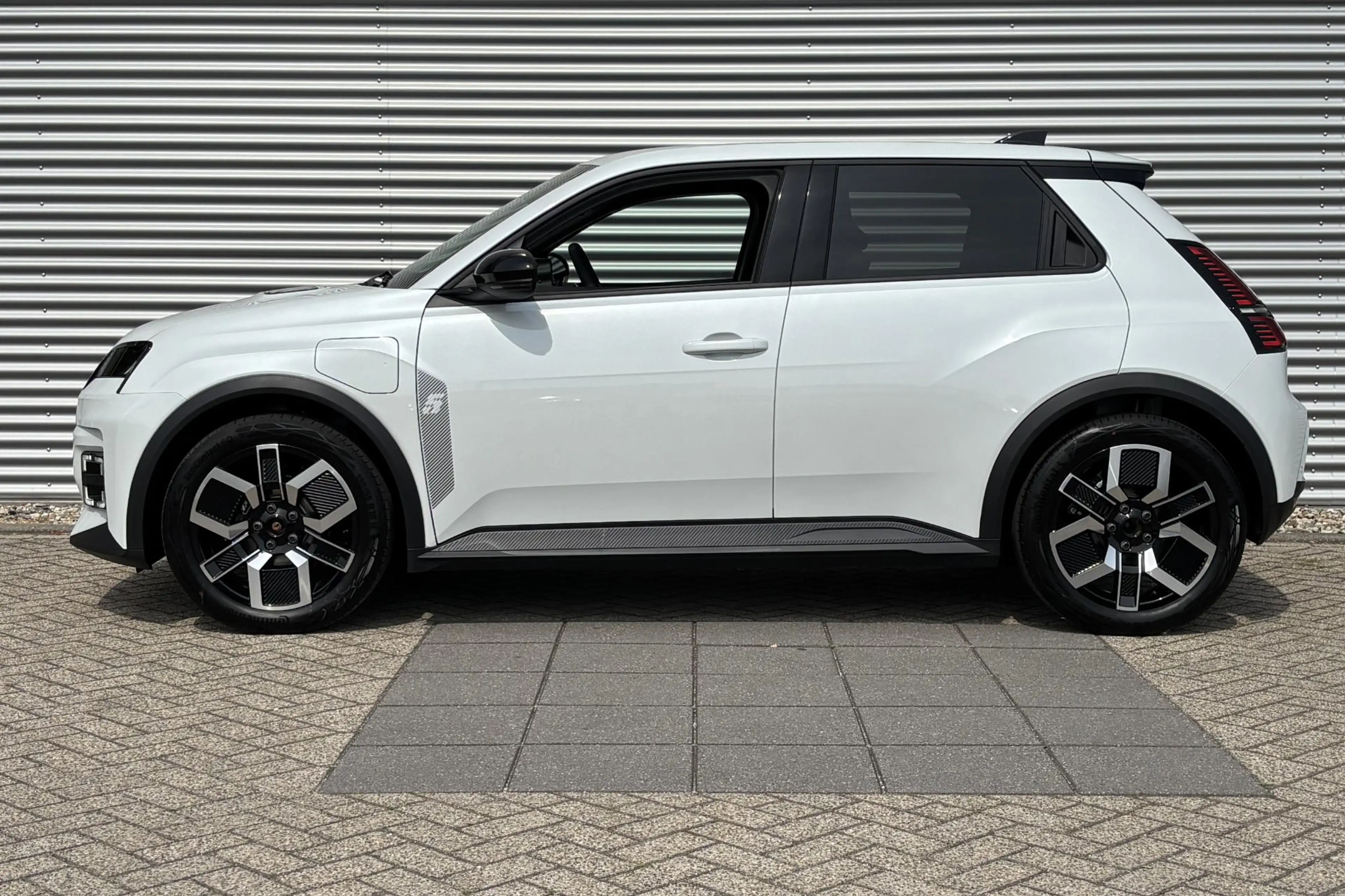 Renault R 5 E-TECH ELECTRIC comfort range techno 52 kWh | Appl — photo 8