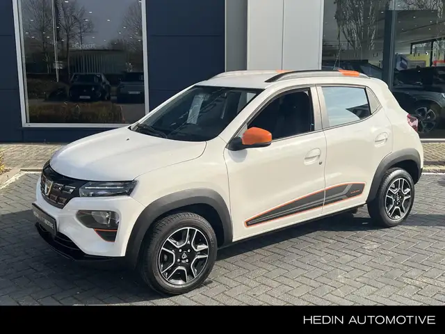 Dacia Spring Comfort Plus 27 kWh | Camera | Apple carplay/andri