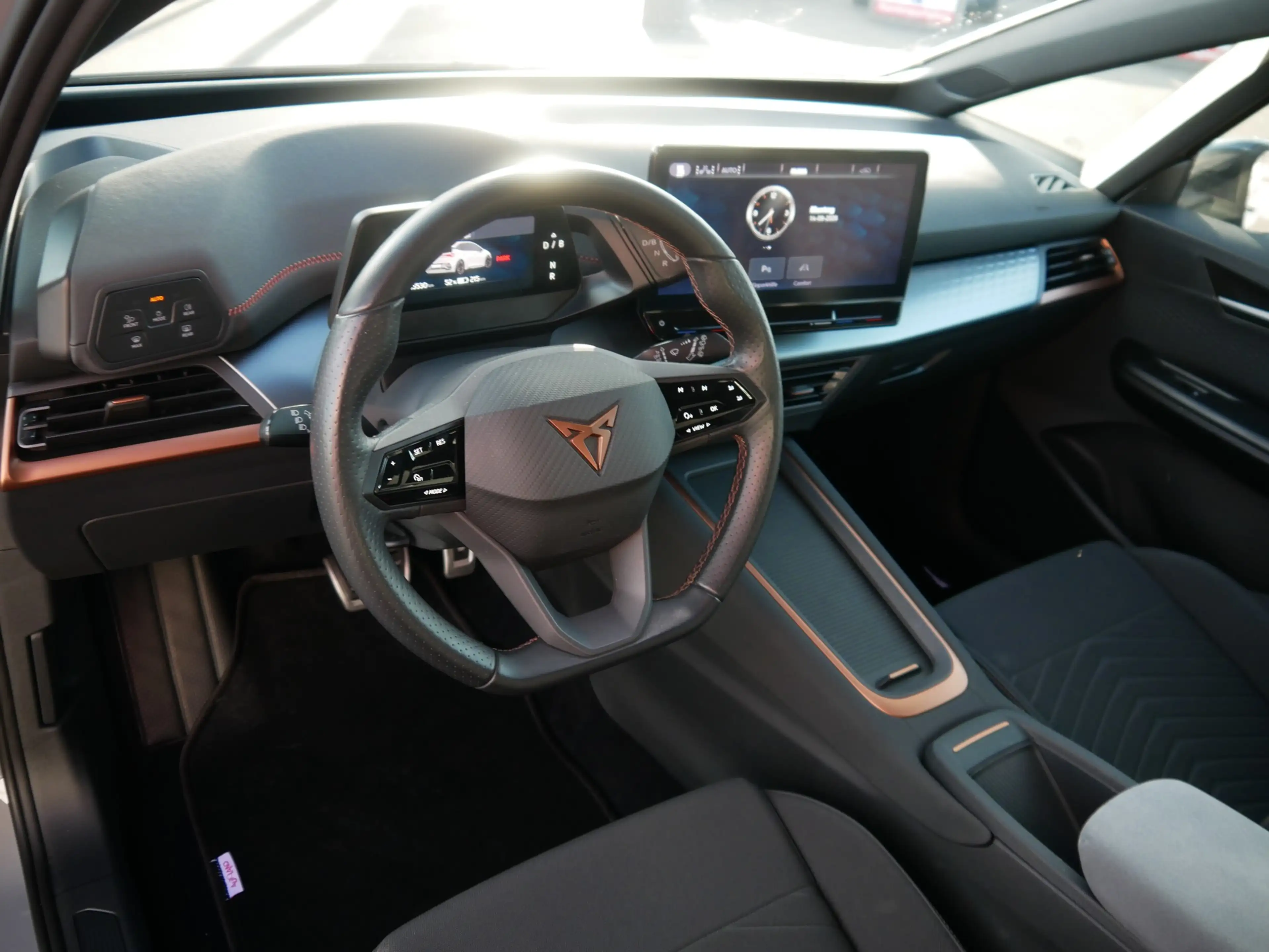 CUPRA Born 150 kW ACC Kamera Virtual Cockpit Spurhalte — photo 10