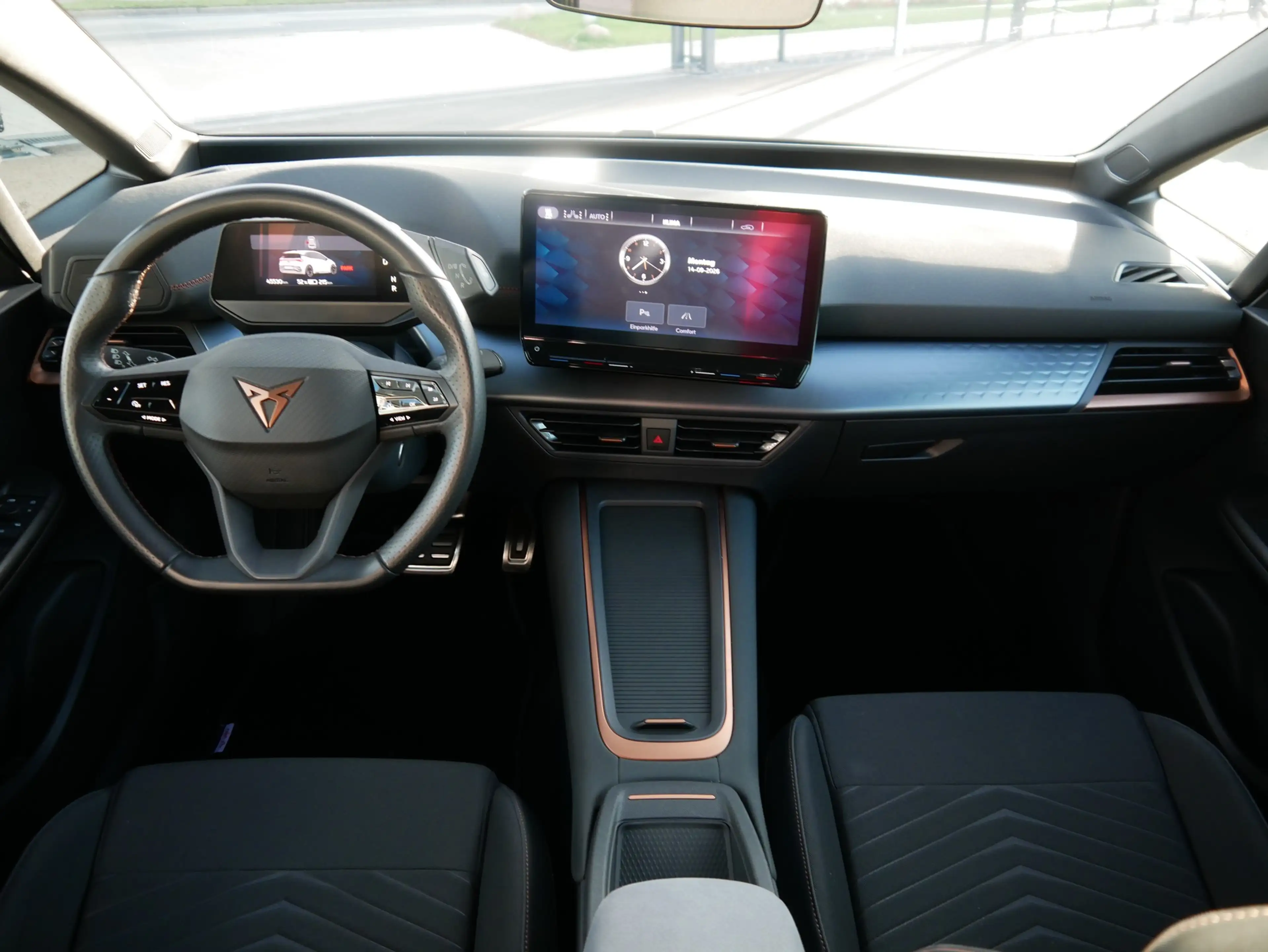 CUPRA Born 150 kW ACC Kamera Virtual Cockpit Spurhalte — photo 11