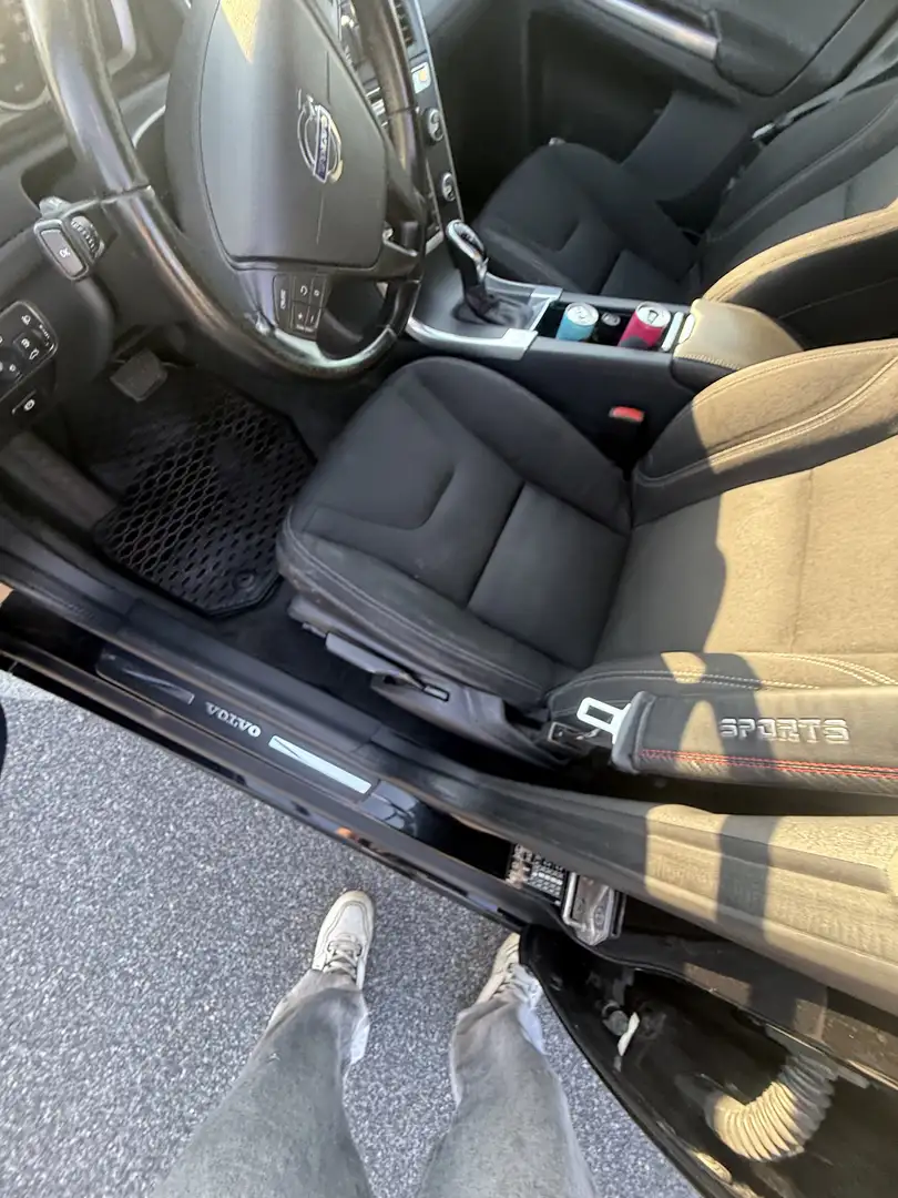 Volvo XC60 D3 Kinetic Geartronic - 1
