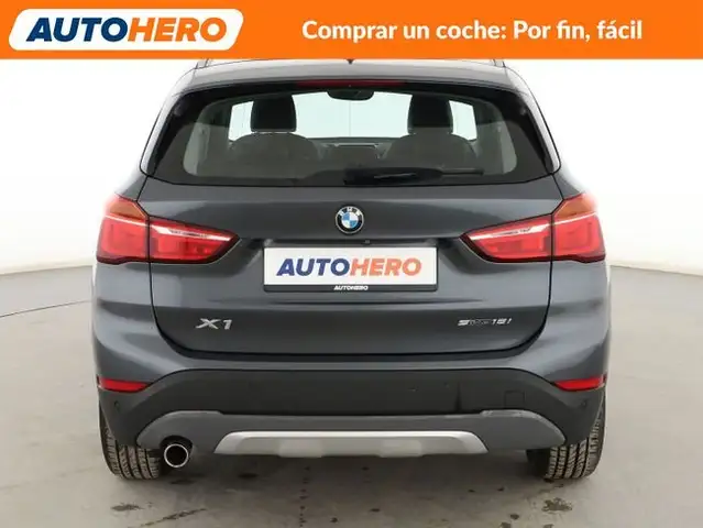 BMW X1 view 5