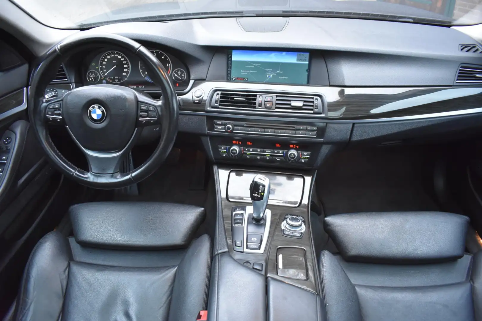 BMW 535 5-serie Touring 535d High Executive '12 MOTOR SCHA Negro - 2