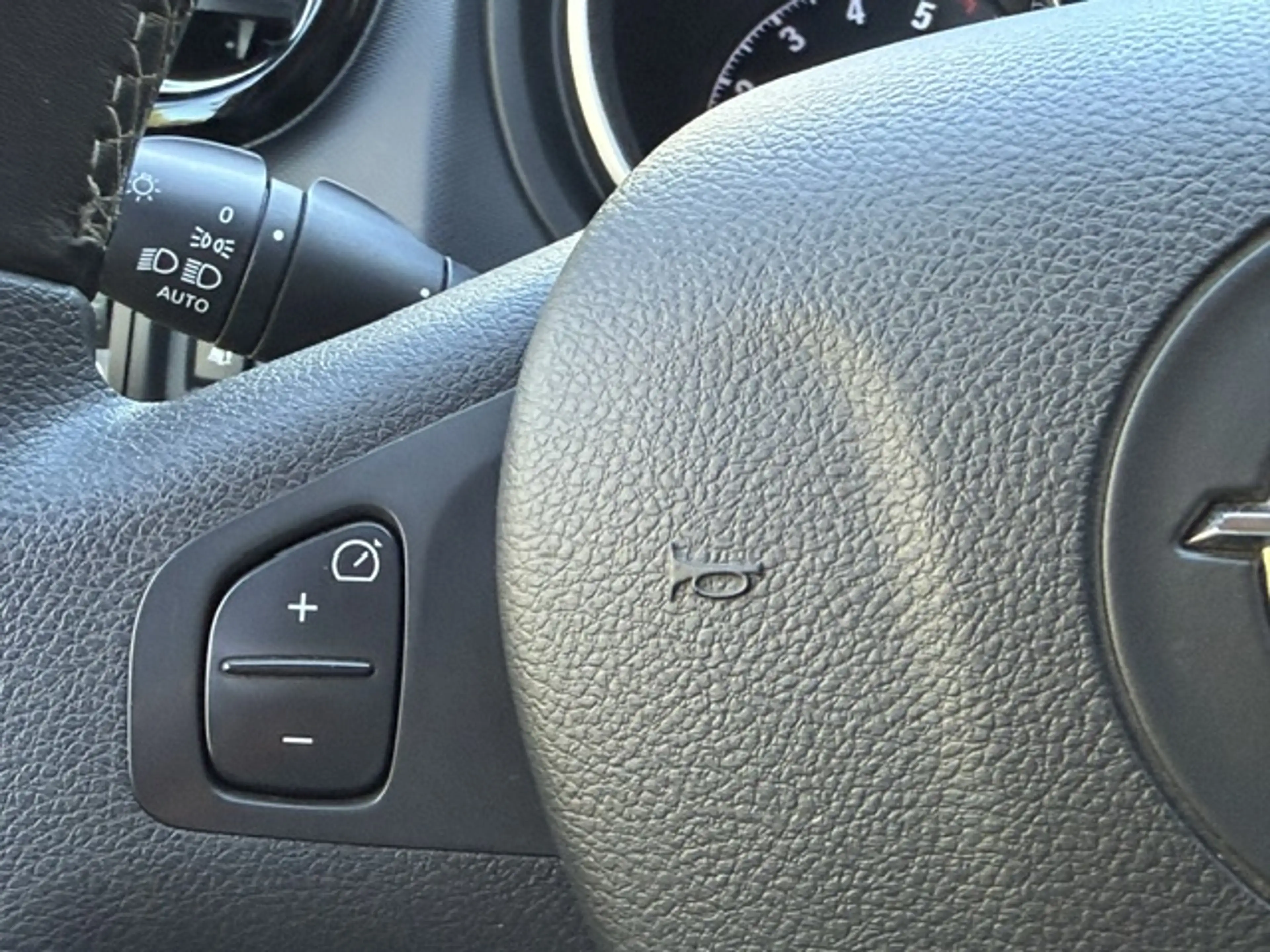Opel Vivaro 1.6 CDTi L1H1 BiTurbo Cosmo 5 Platsen — photo 14