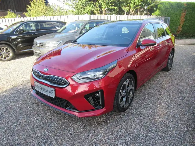 Kia cee'd Sportswagon 1.6 GDI Platinium Edition Plug in Hybrid