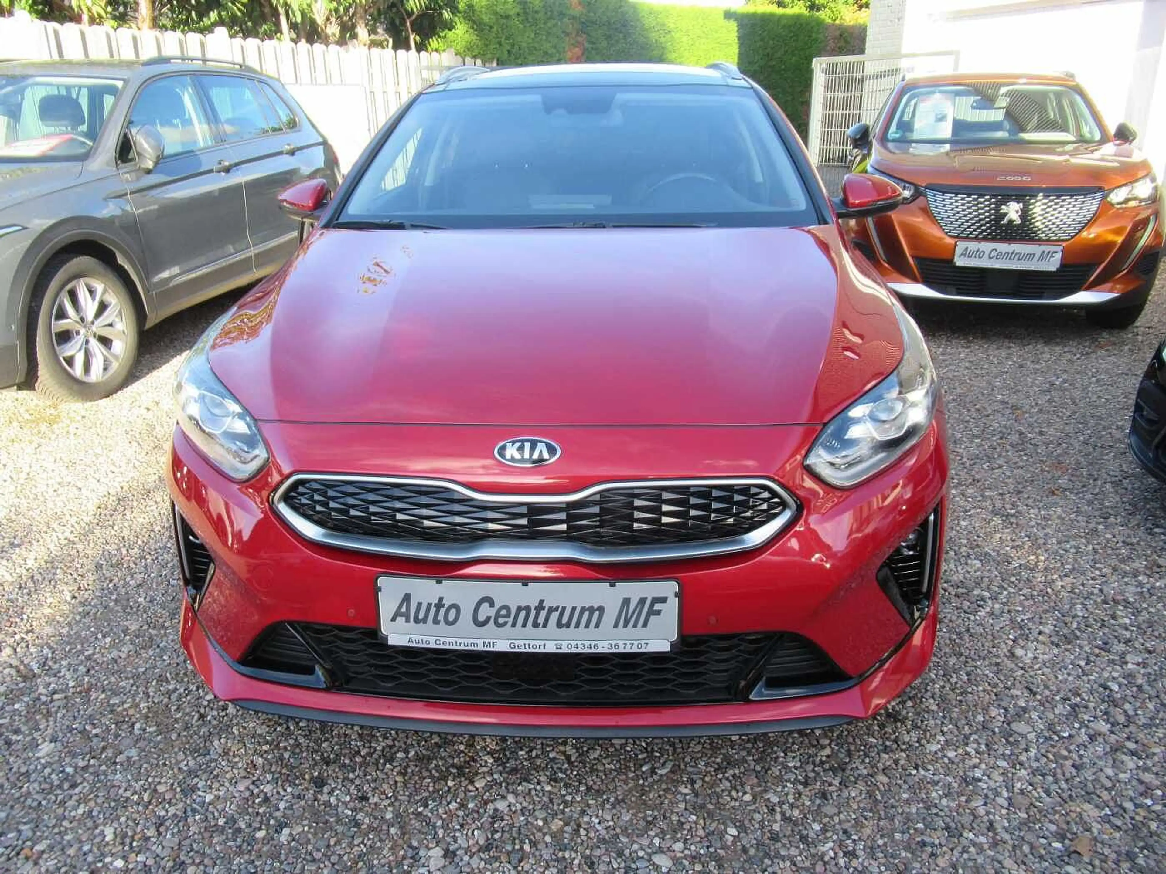 Kia Ceed SW / cee'd SW 1.6 GDI Platinium Edition Plug-in-Hybrid — photo 2