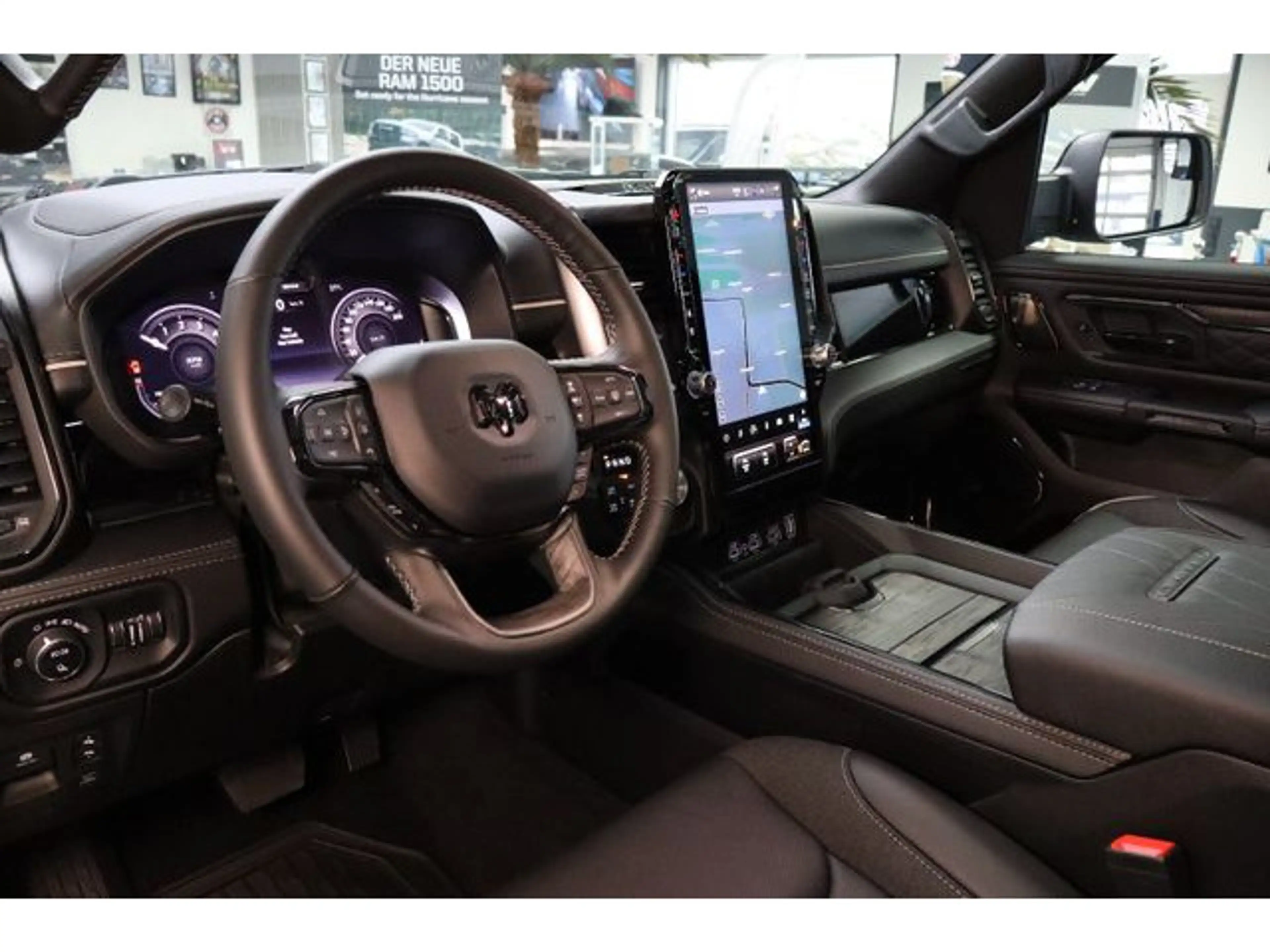 Dodge RAM Limited Night PANO HUD LUFTFEDERUNG NAVI — photo 11