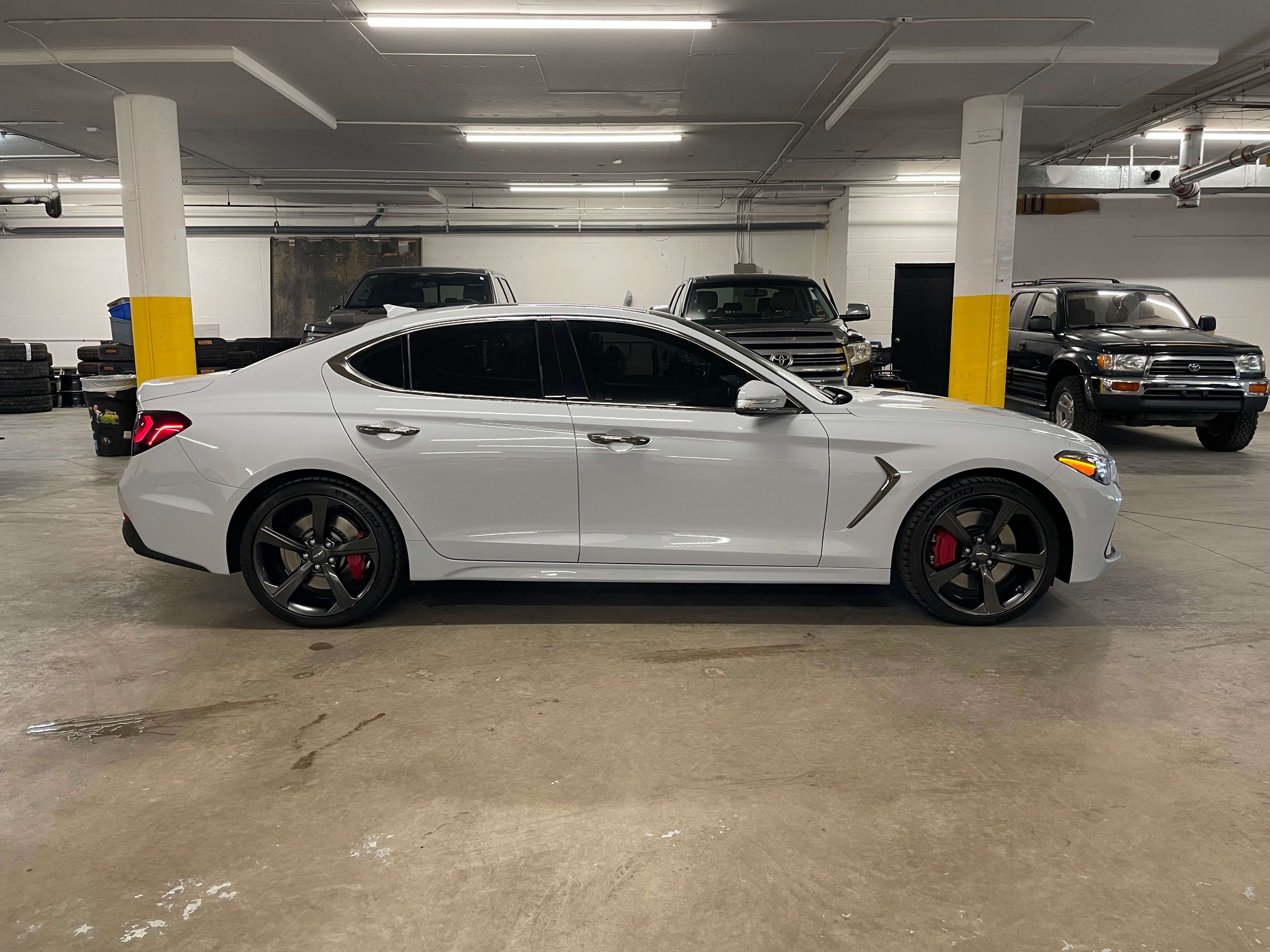 2021 Genesis G70
