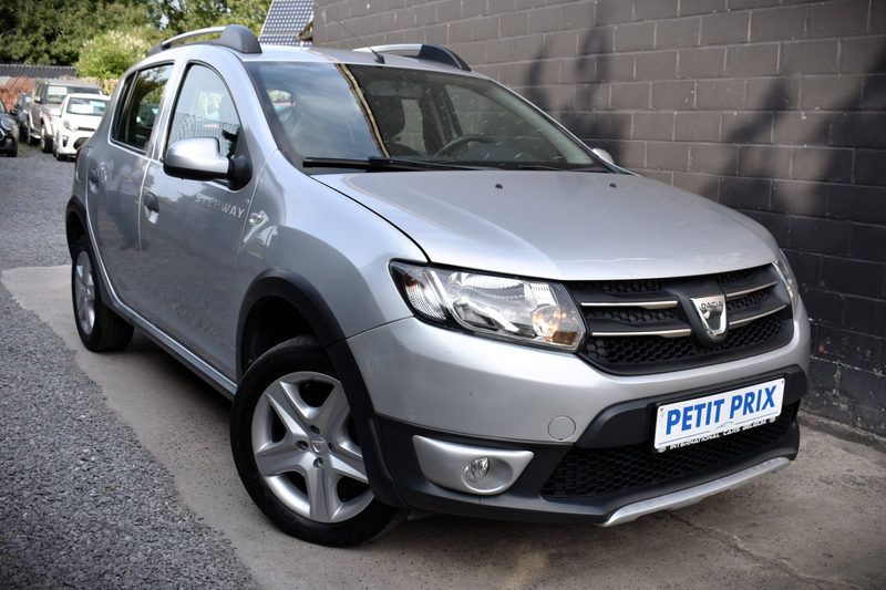 Dacia Sandero Sandero Stepway 0.9 TCe Stepway Plus / AC / NAVI / GARANTIE !