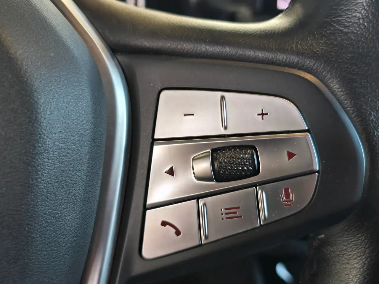 BMW X3 PHEV / Hybride / Panoramisch dak✔️ / Led lichts / Leder, миниатюра 21