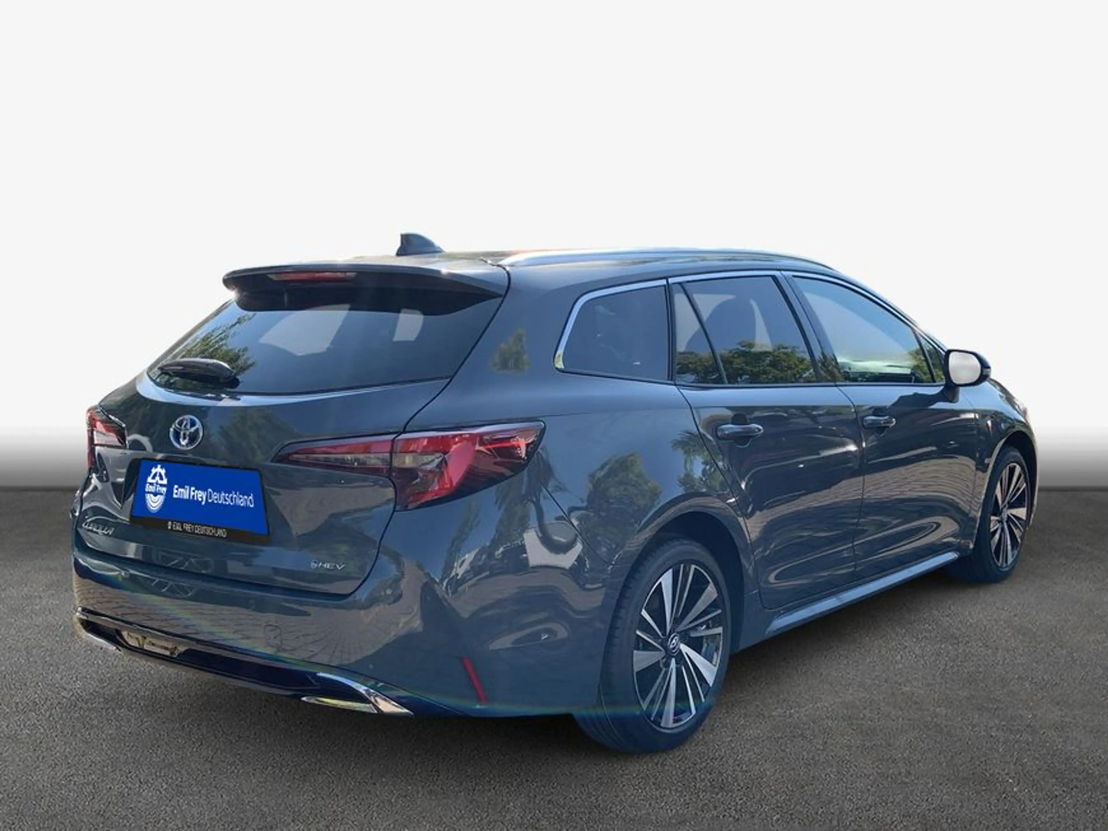 Toyota Corolla 1.8 Hybrid Touring Sports Teamplayer 72 kW — photo 2