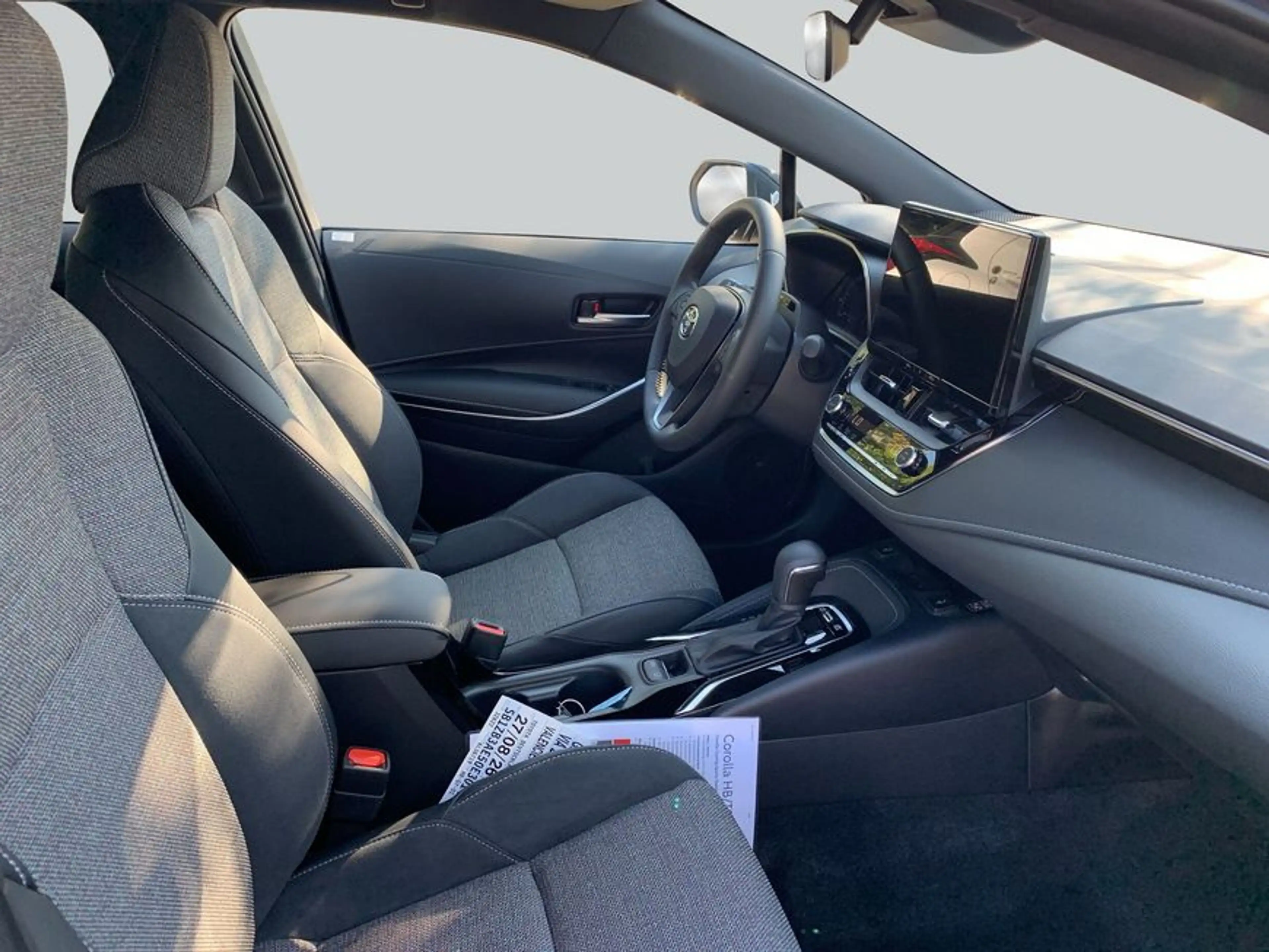 Toyota Corolla 1.8 Hybrid Touring Sports Teamplayer 72 kW — photo 12