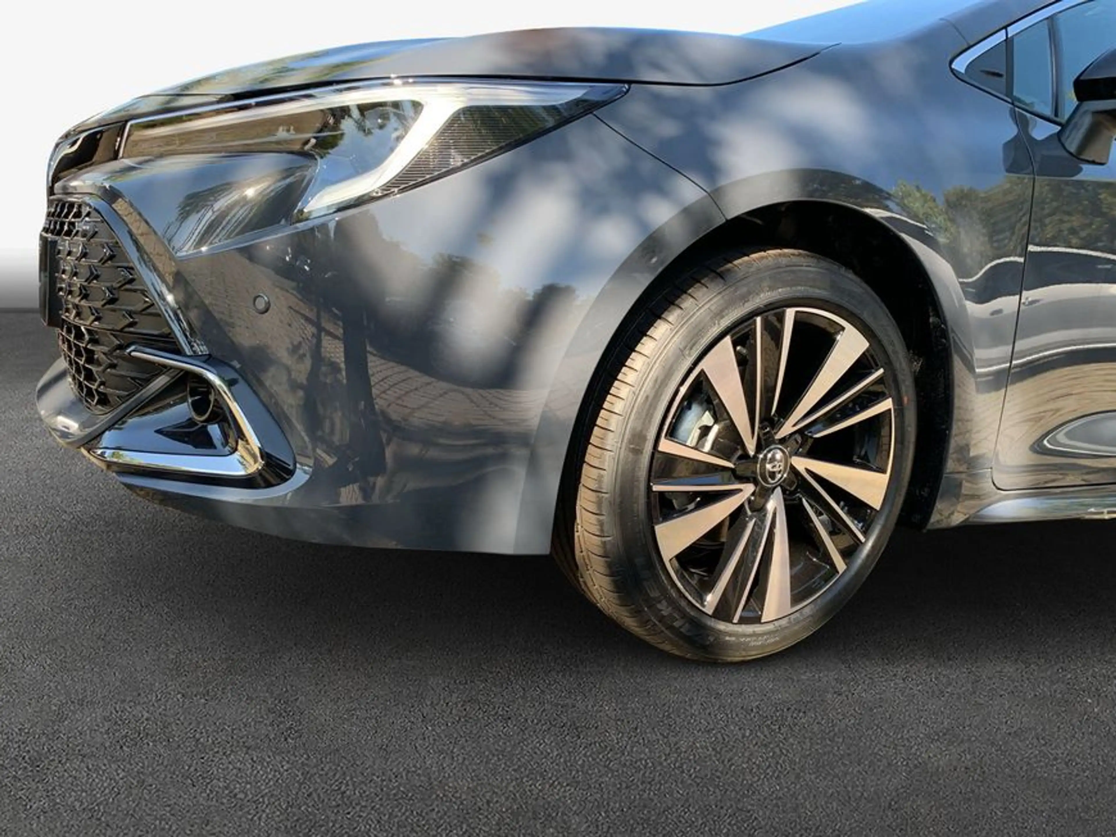 Toyota Corolla 1.8 Hybrid Touring Sports Teamplayer 72 kW — photo 6