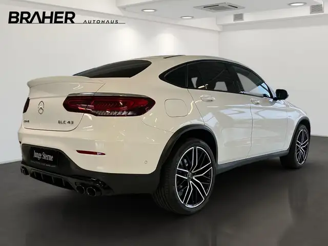 Mercedes-Benz GLC 43 AMG AMG GLC 43 4MATIC Coupé AMG Distr PTS Ansicht 4