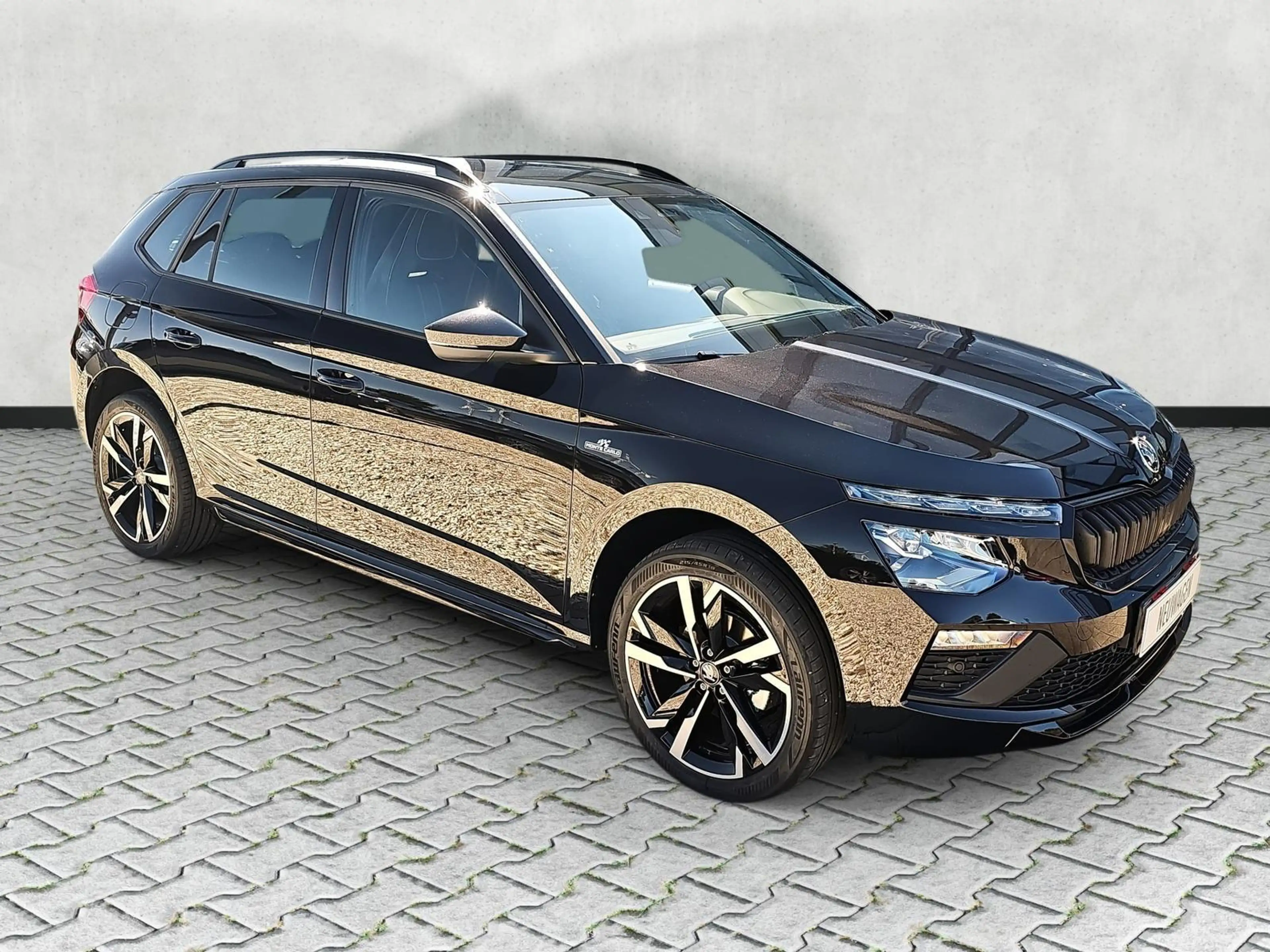 Skoda Kamiq Monte Carlo 1.5 TSI DSG Matrix AHK 18Zoll 110 k...
