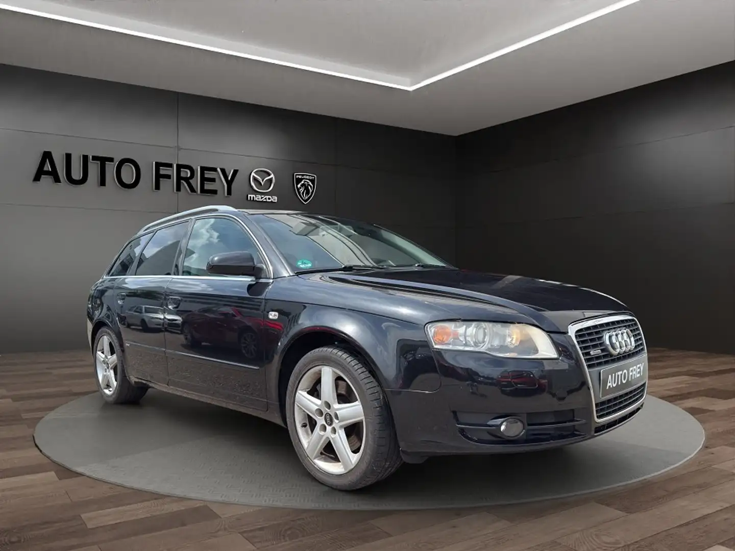 Audi A4 163PS 2.5 TDI multitronic KLIMA+SITZHEIZUNG+ Black - 1