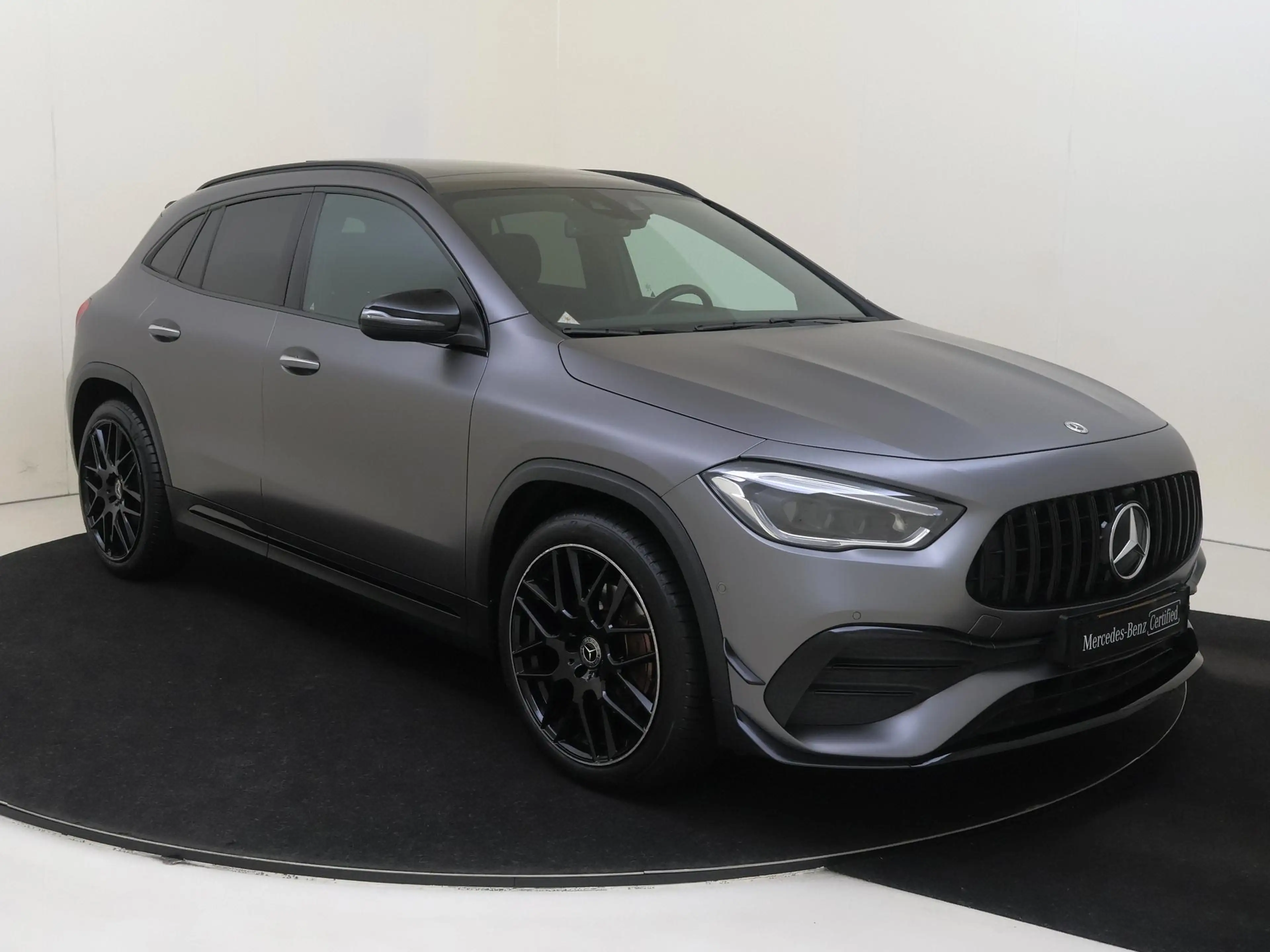 Mercedes-Benz GLA 200 Business Solution AMG Premium Plus /Panoramadak /M — photo 5