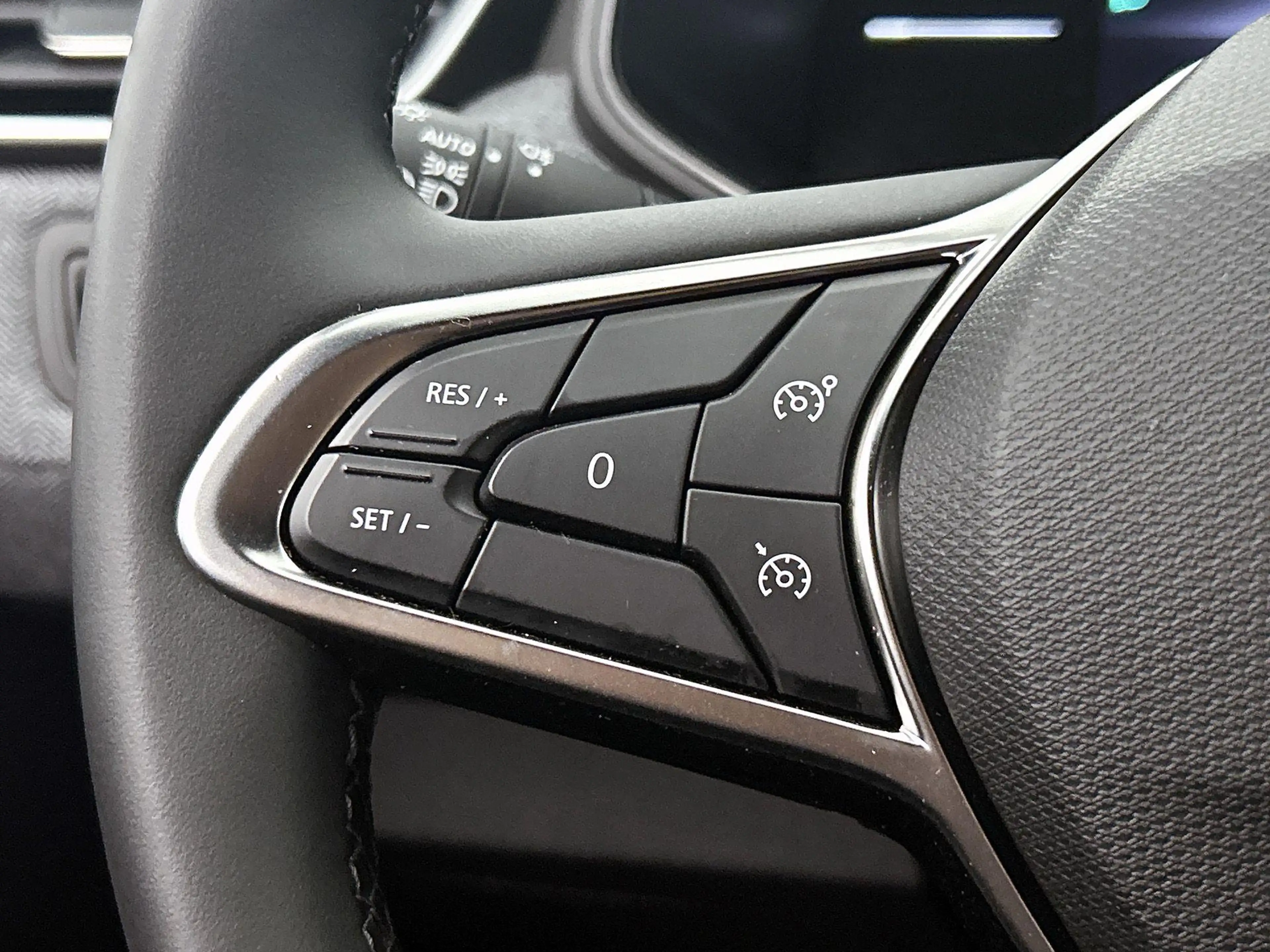 Renault Clio 1.6 E-Tech Full Hybrid 145 techno — photo 15