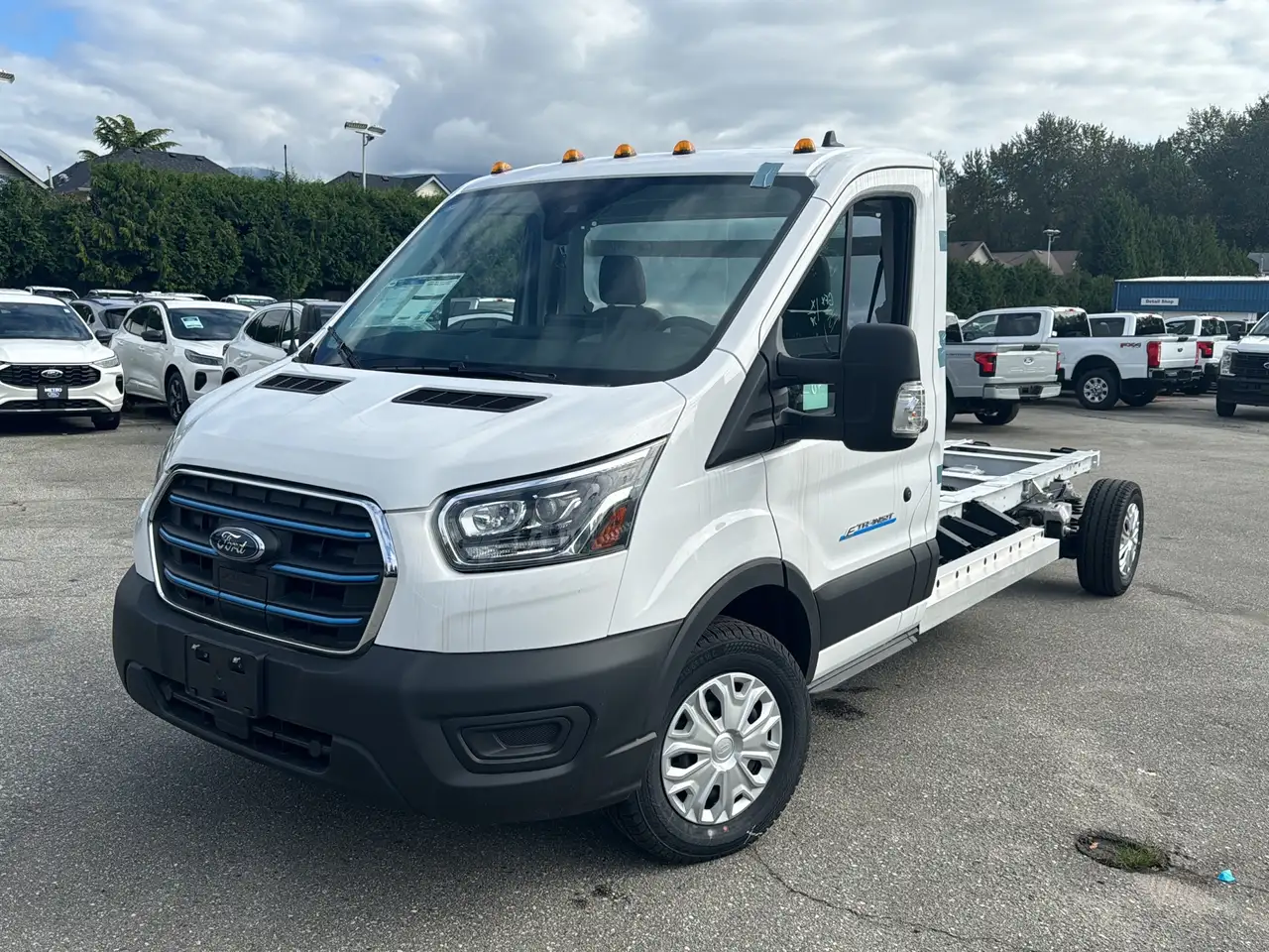 Ford E-Transit photo Ford E-Transit