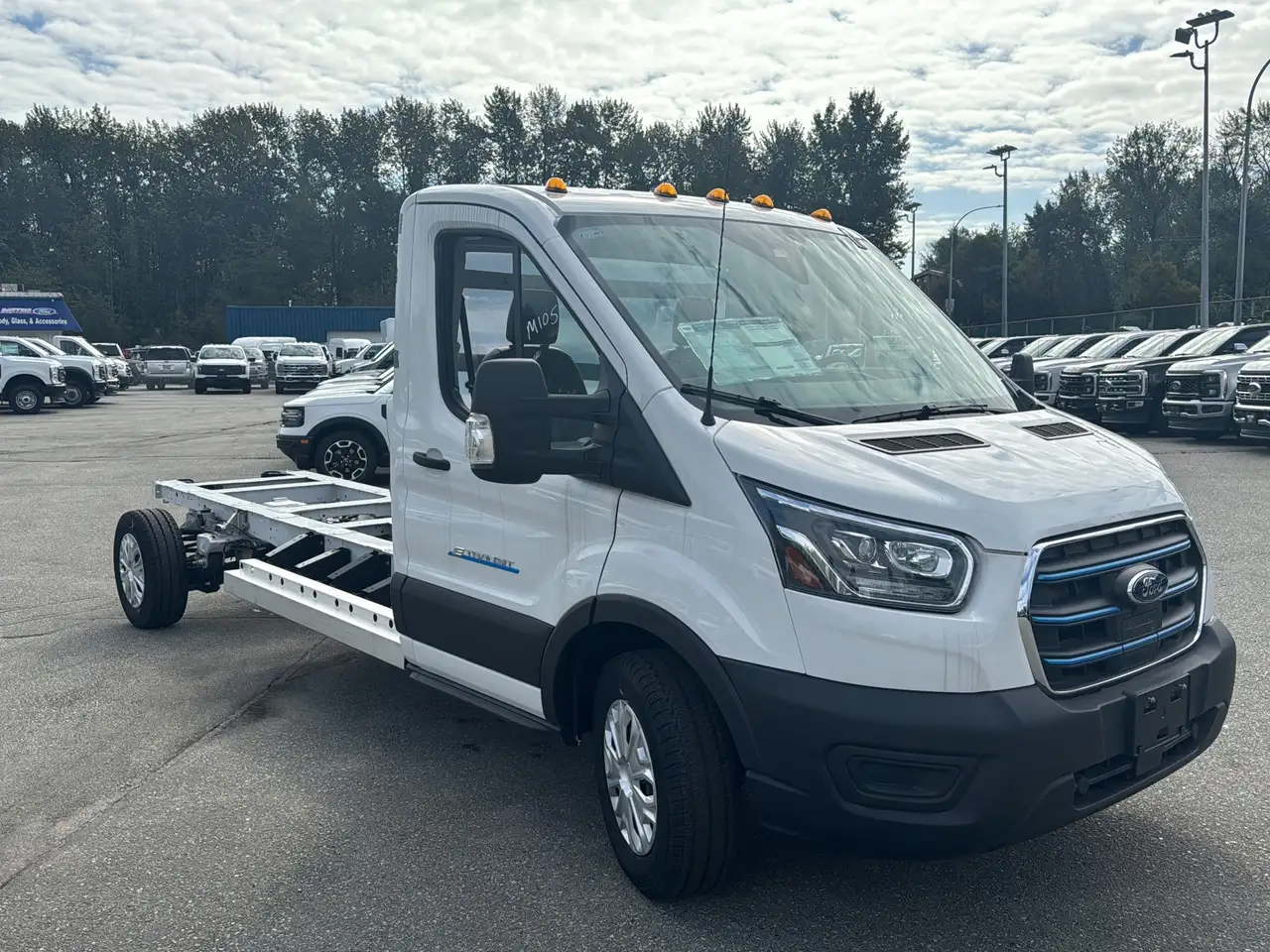 Ford E-Transit photo Ford E-Transit