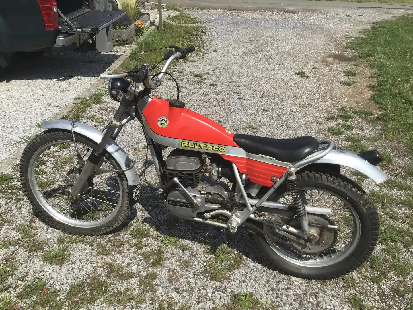 Bultaco Sherpa Červená - 2
