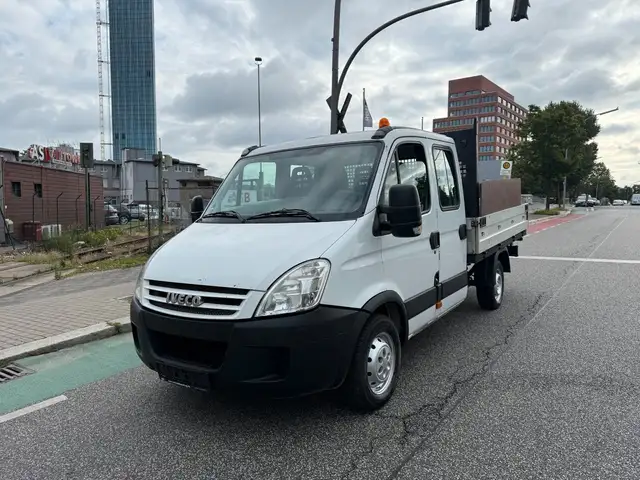 Iveco Daily 29L12 Doka Pritsche*AHK*7-Sitzer