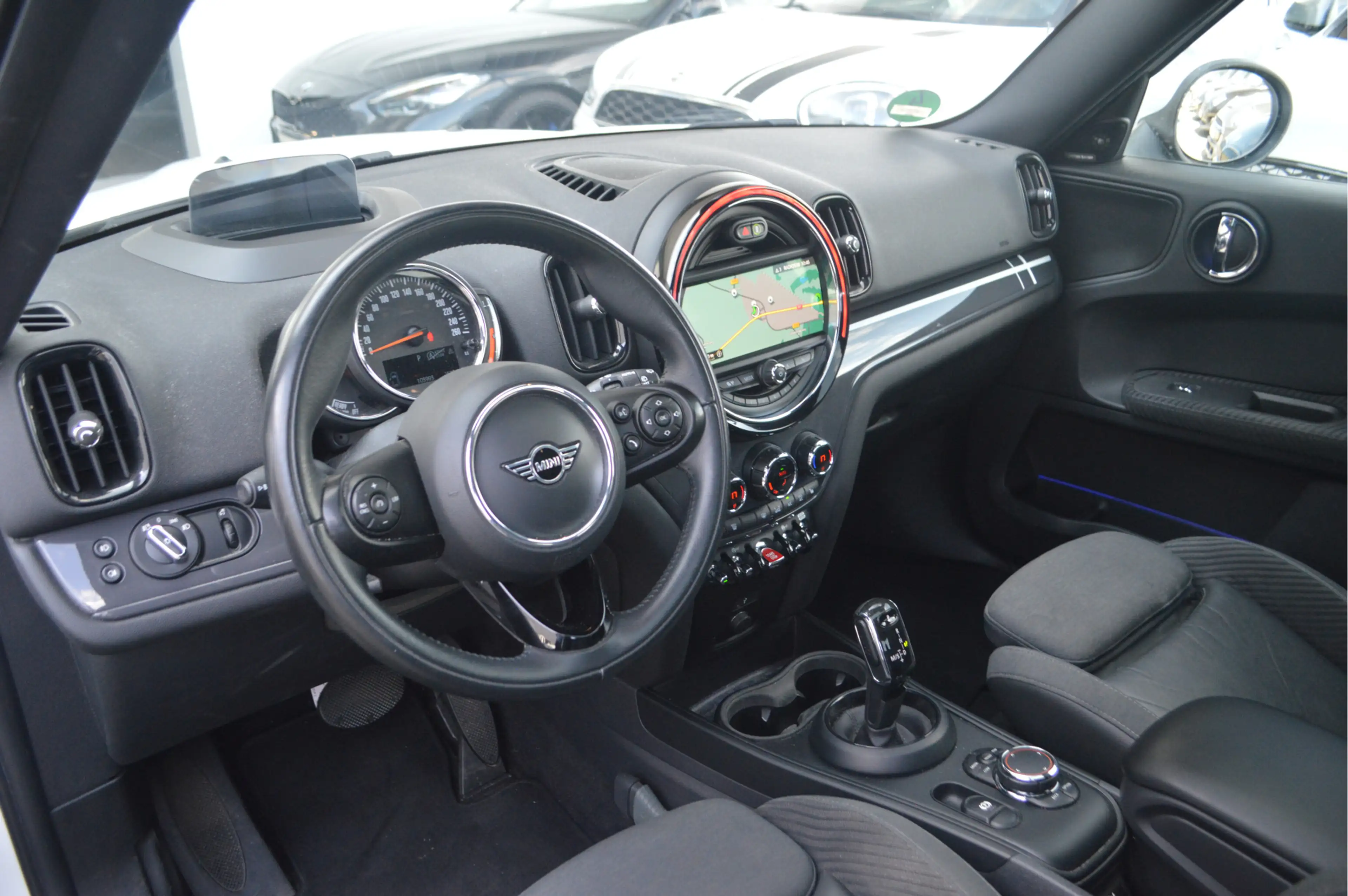 MINI Cooper Countryman Chili Automaat / Panoramadak / Head-up / Harman-Ka — photo 11