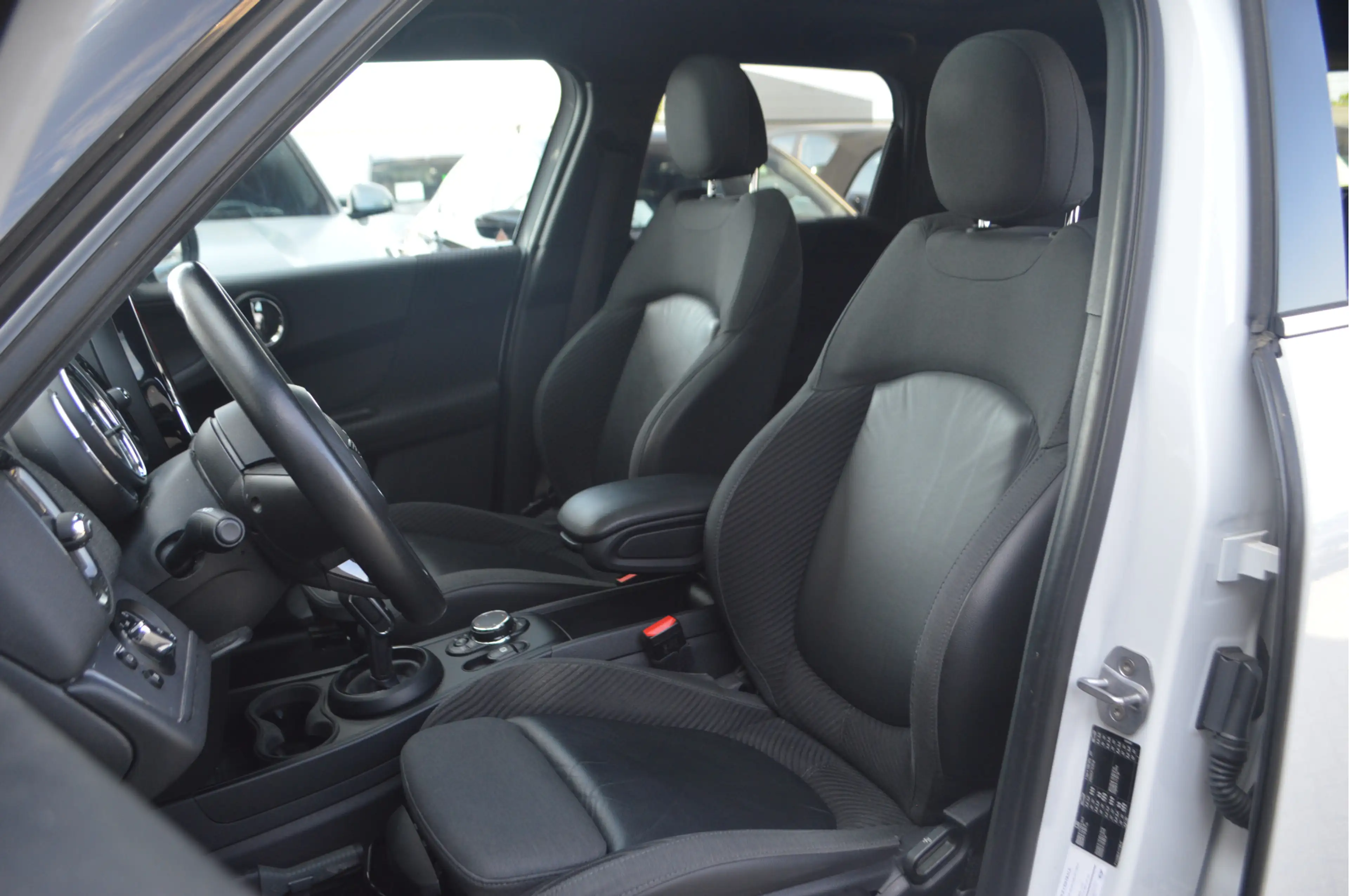 MINI Cooper Countryman Chili Automaat / Panoramadak / Head-up / Harman-Ka — photo 6