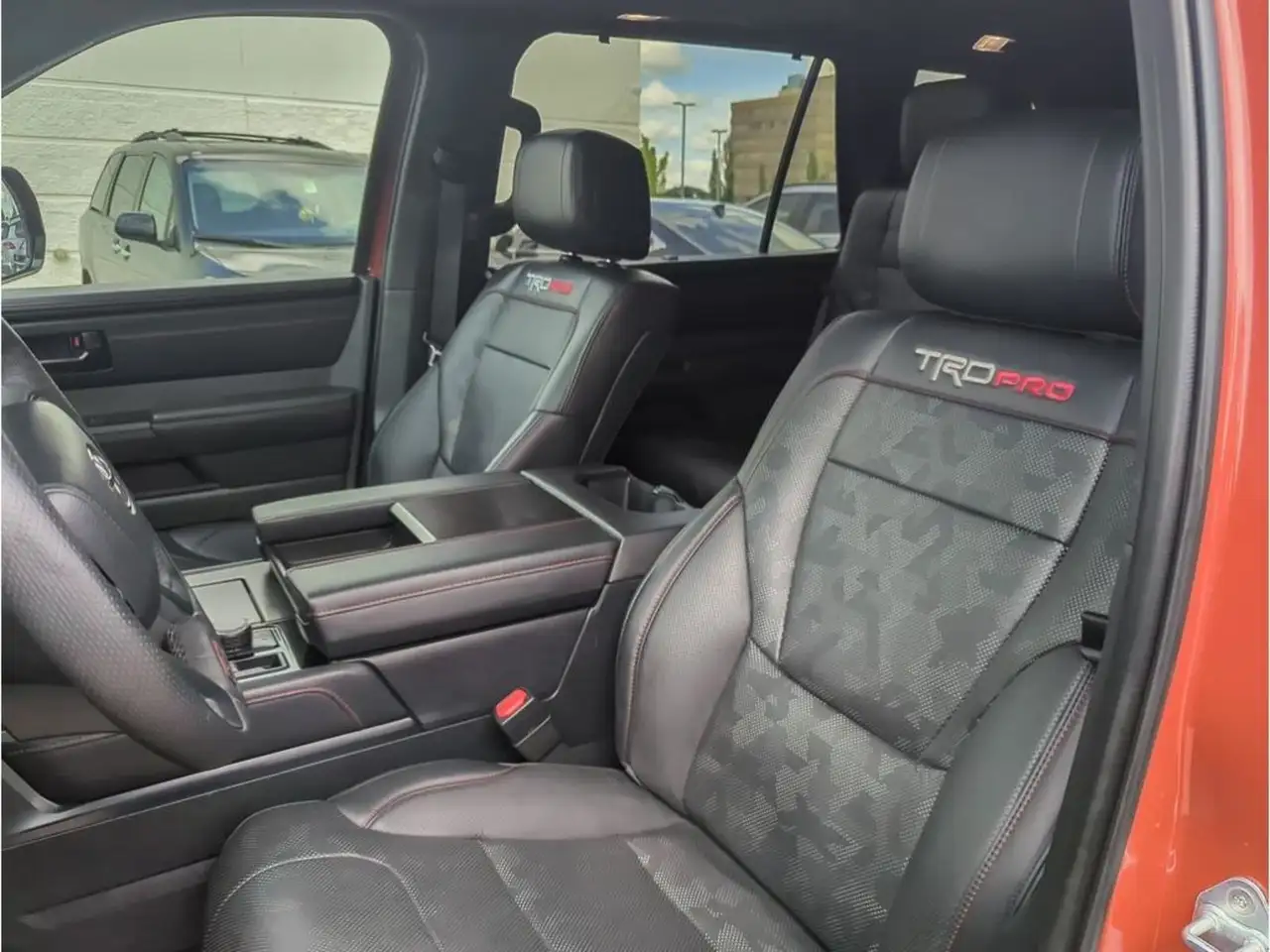 Toyota Sequoia fotografie Toyota Sequoia