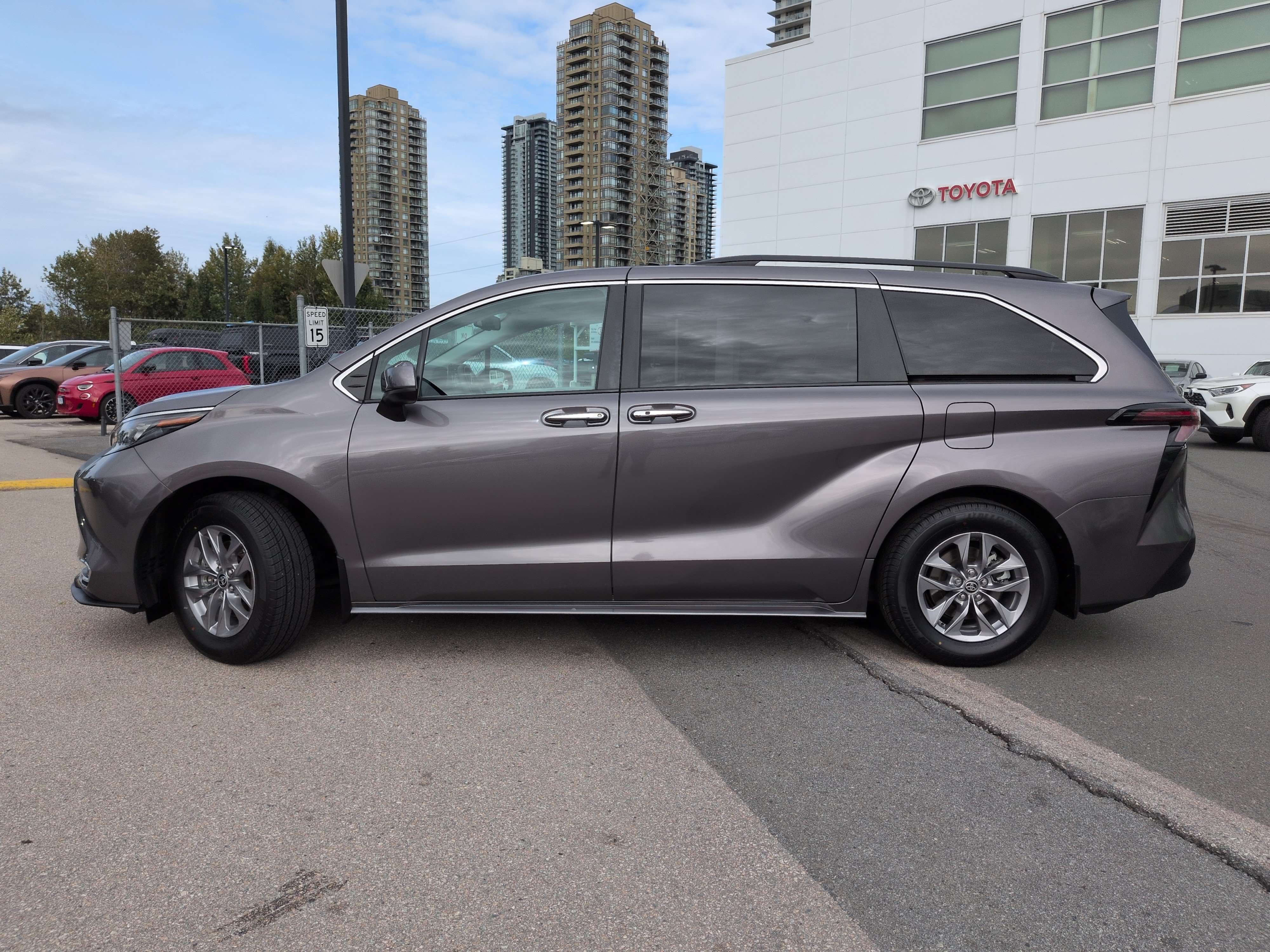 2024 Toyota Sienna