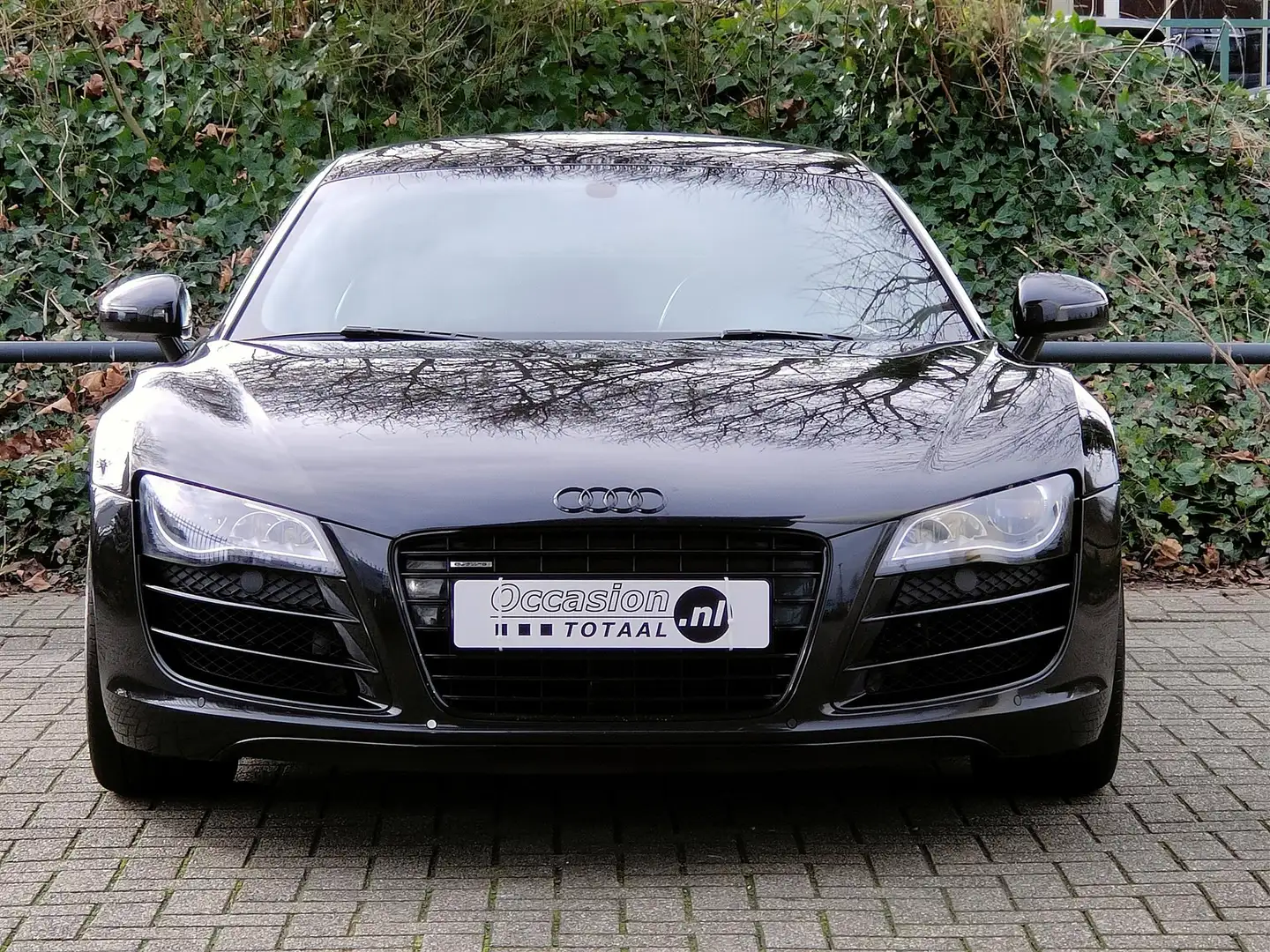 Audi R8 5.2 V10 FSI | Quattro | Carbon Nero - 2
