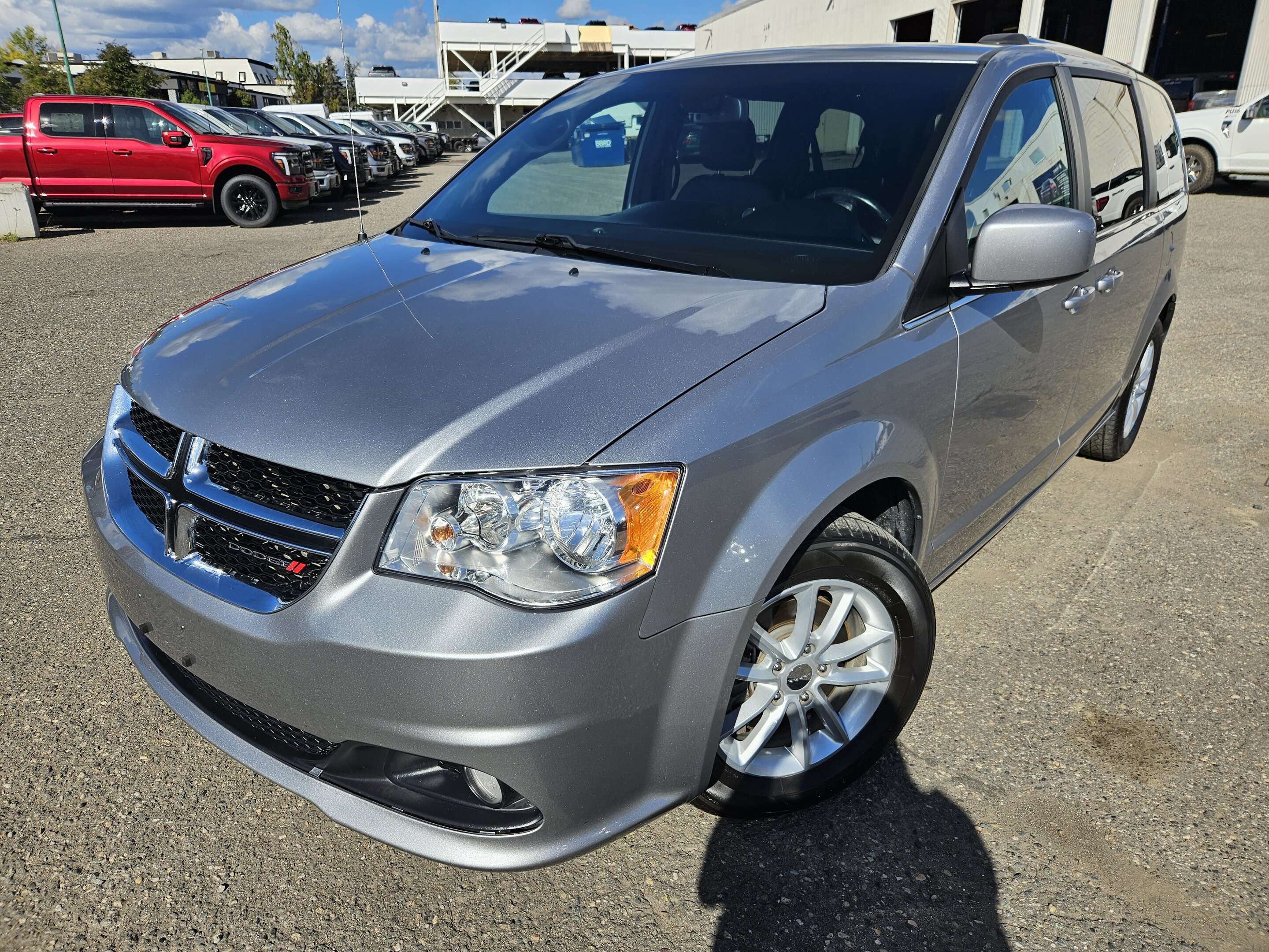 Silver 2020 Dodge Grand Caravan Minivan 6-Speed Automatic