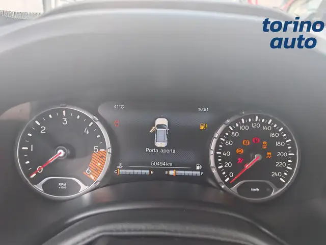 Jeep Renegade view 10
