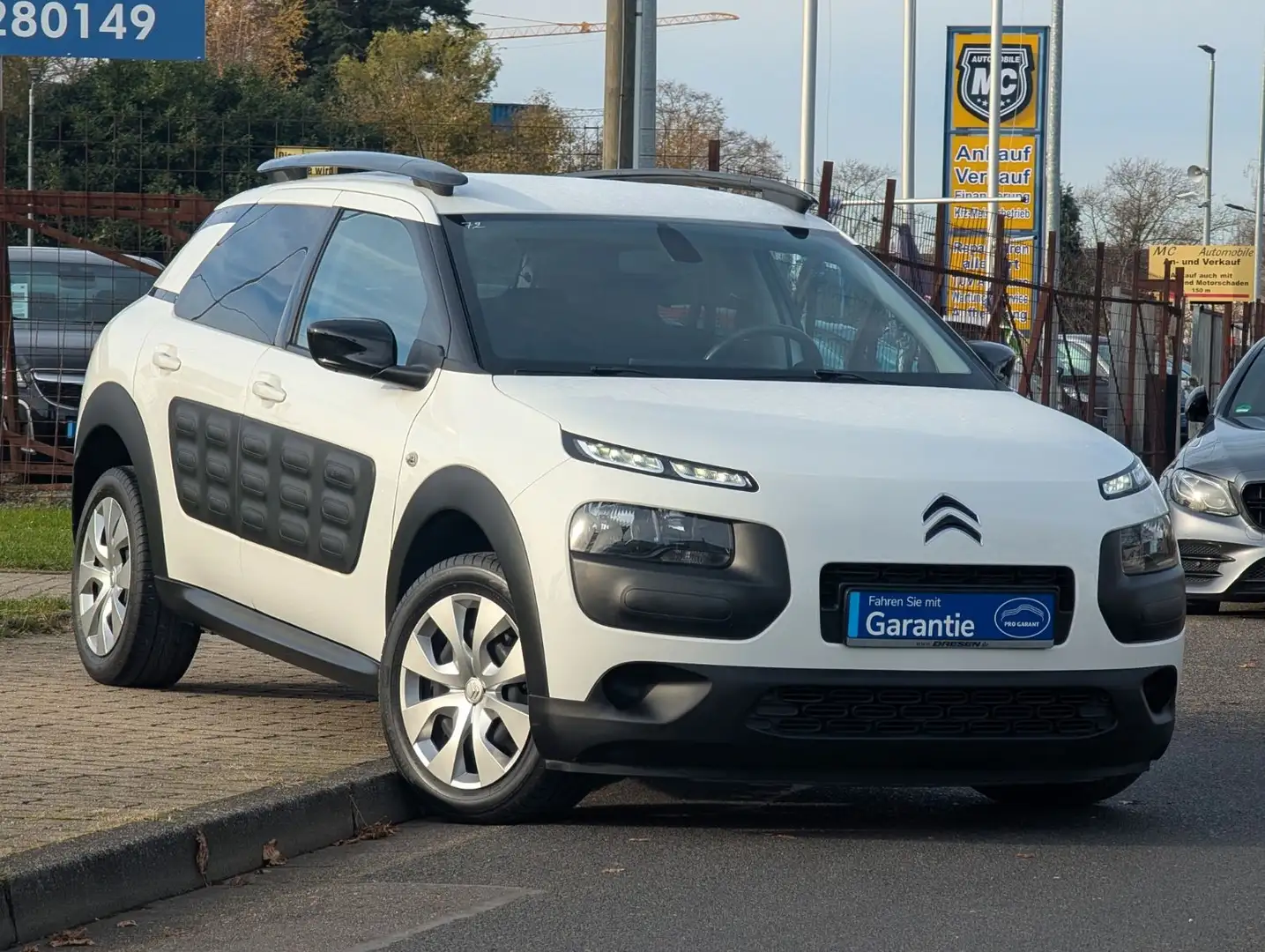 Citroen C4 Cactus Feel*1-HAND*KLIMA*TEMPOMAT*USB !! Weiß - 2