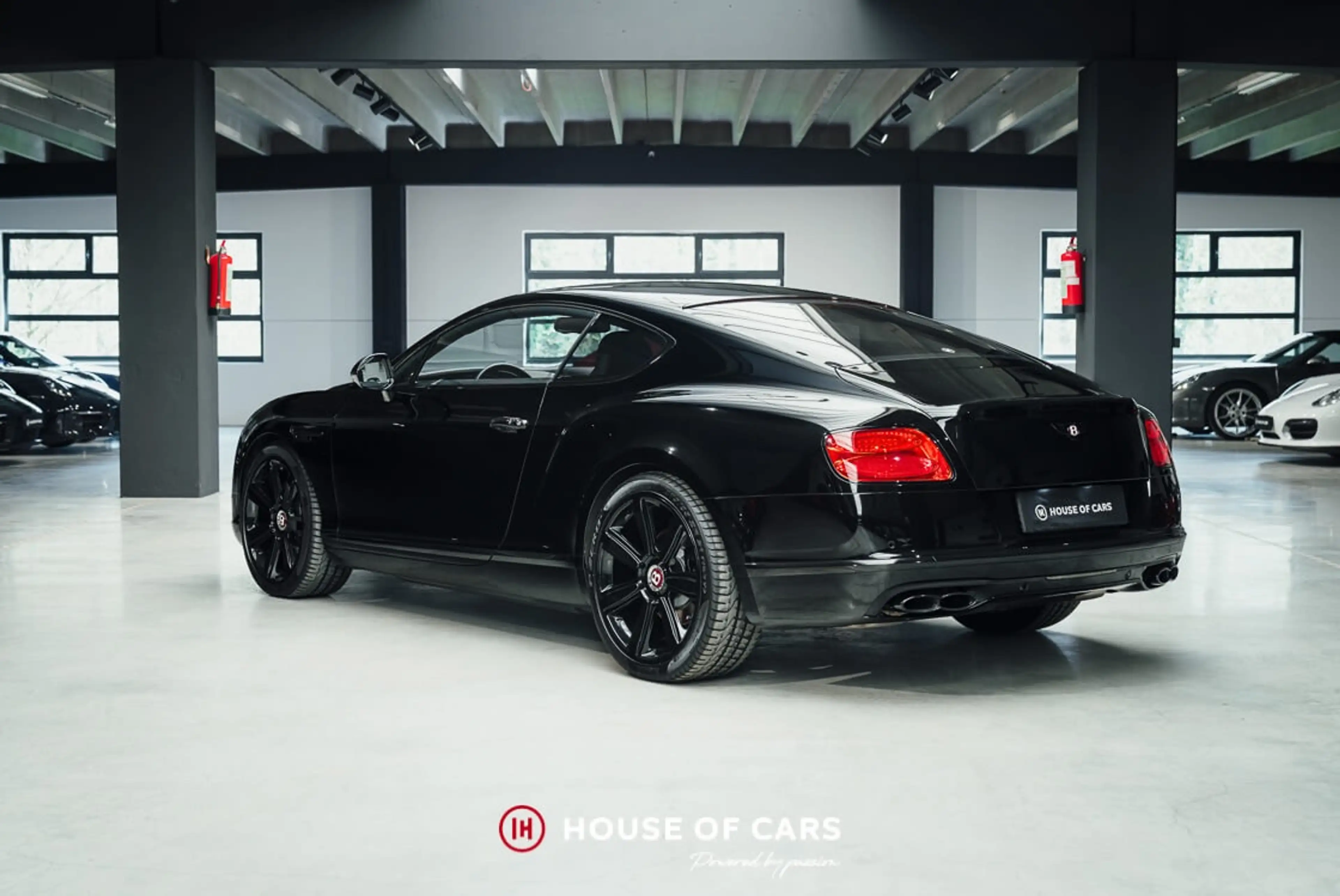 Bentley Continental GT V8 JUST SERVICED - 21% VAT — photo 4