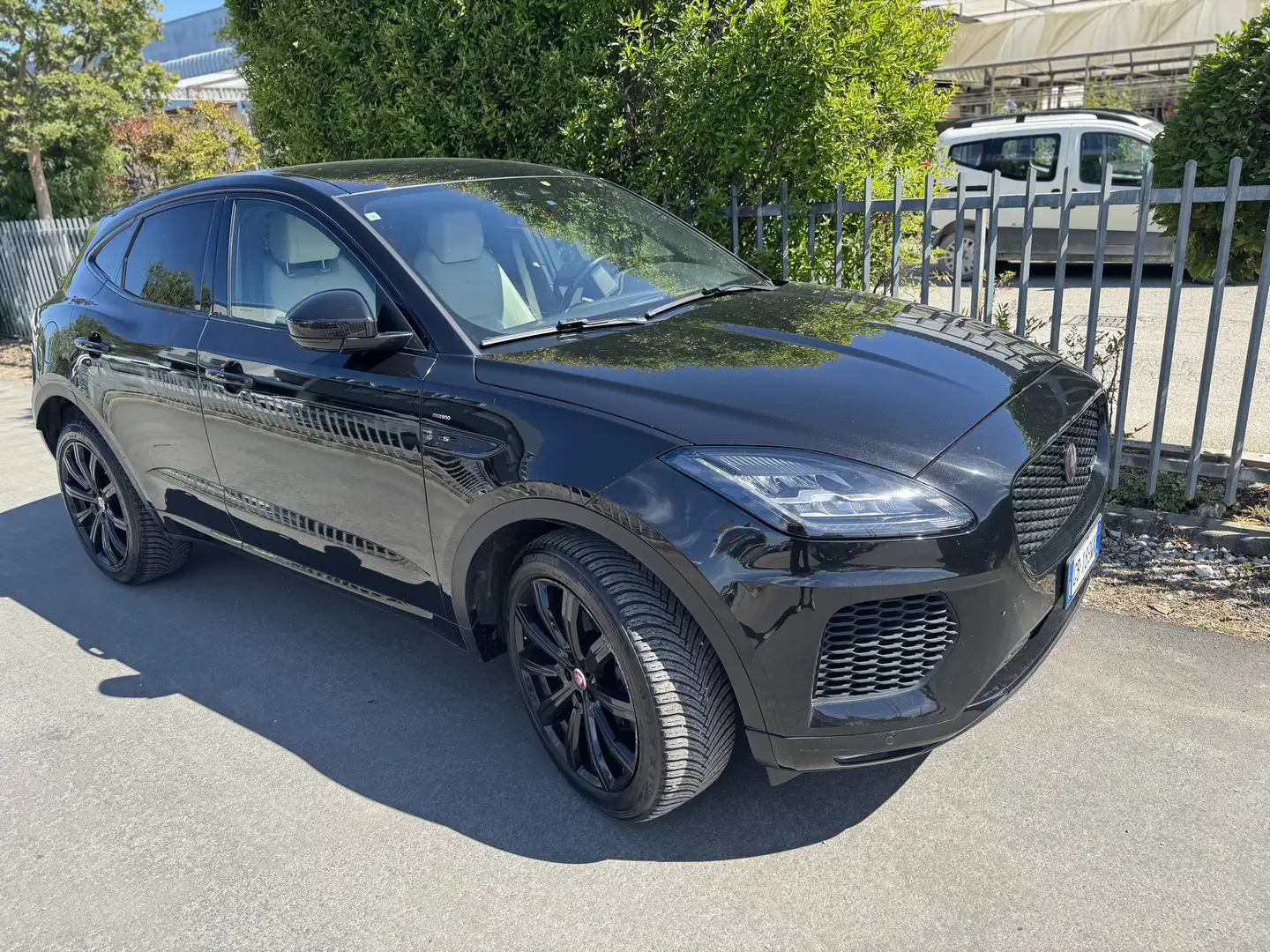 Jaguar E-Pace 2.0d i4 R-Dynamic S awd 180cv auto my19 - 2